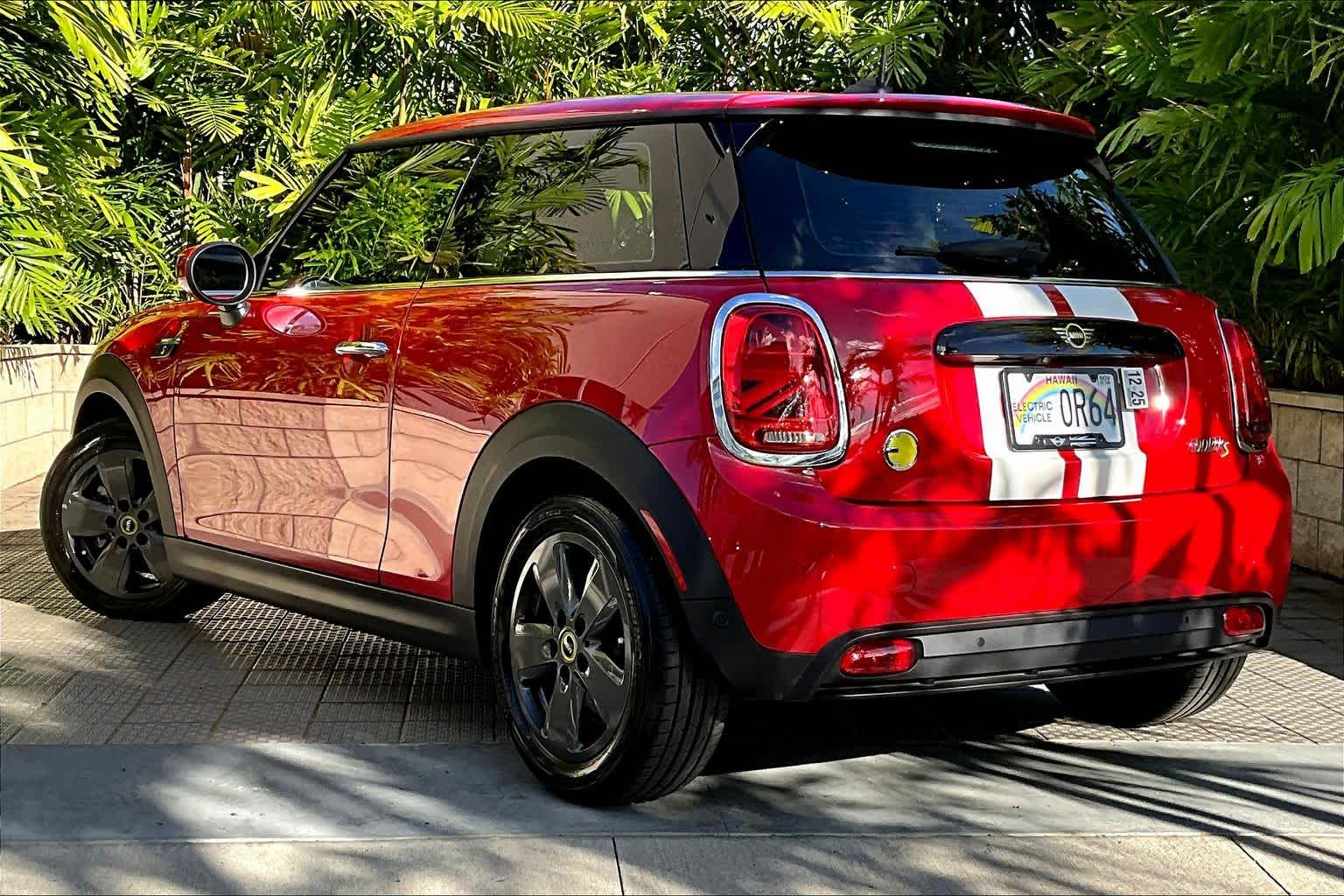 Thumbnail: 2024 MINI Cooper Hardtop - 5