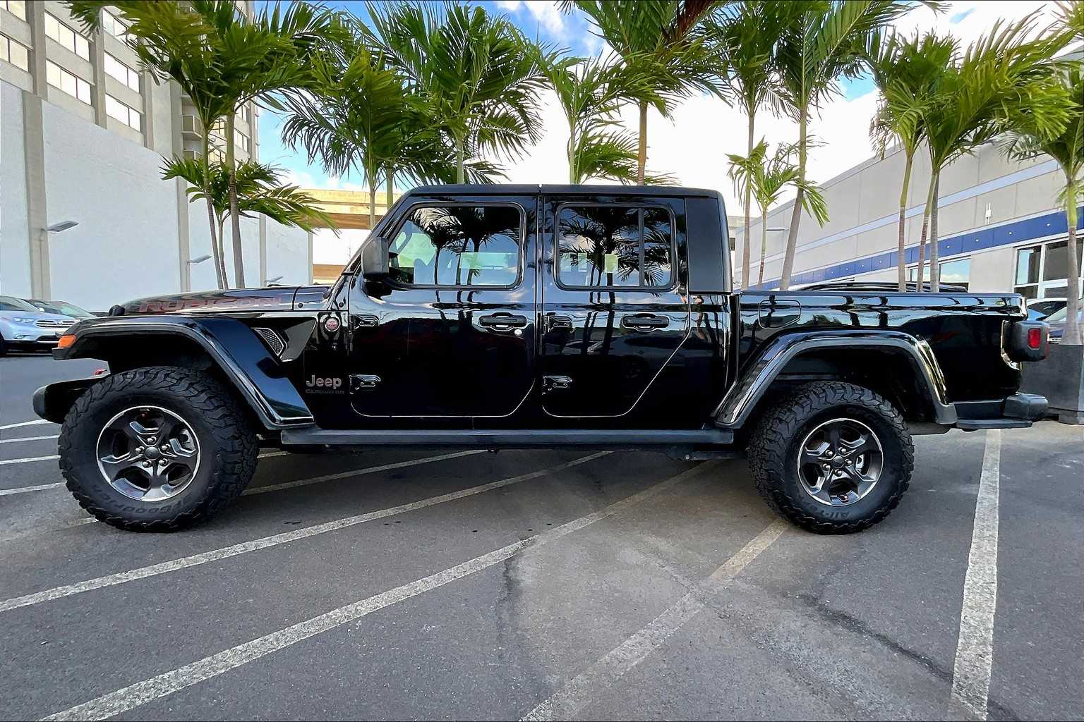 2021 Jeep Gladiator Rubicon photo 3