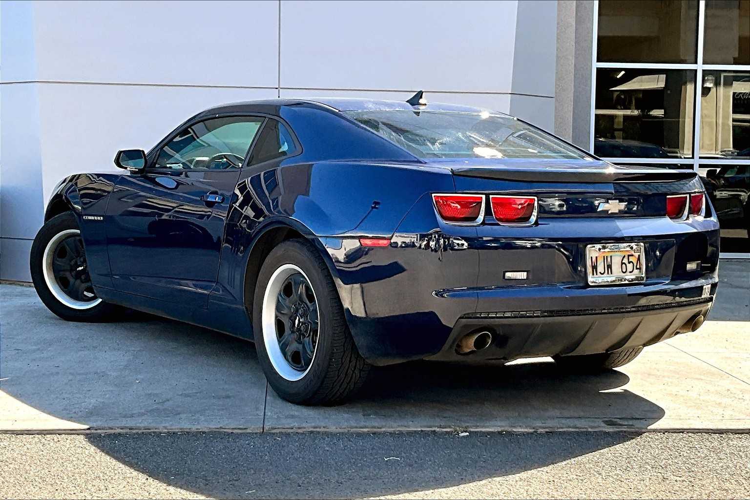 Thumbnail: 2012 Chevrolet Camaro - 5