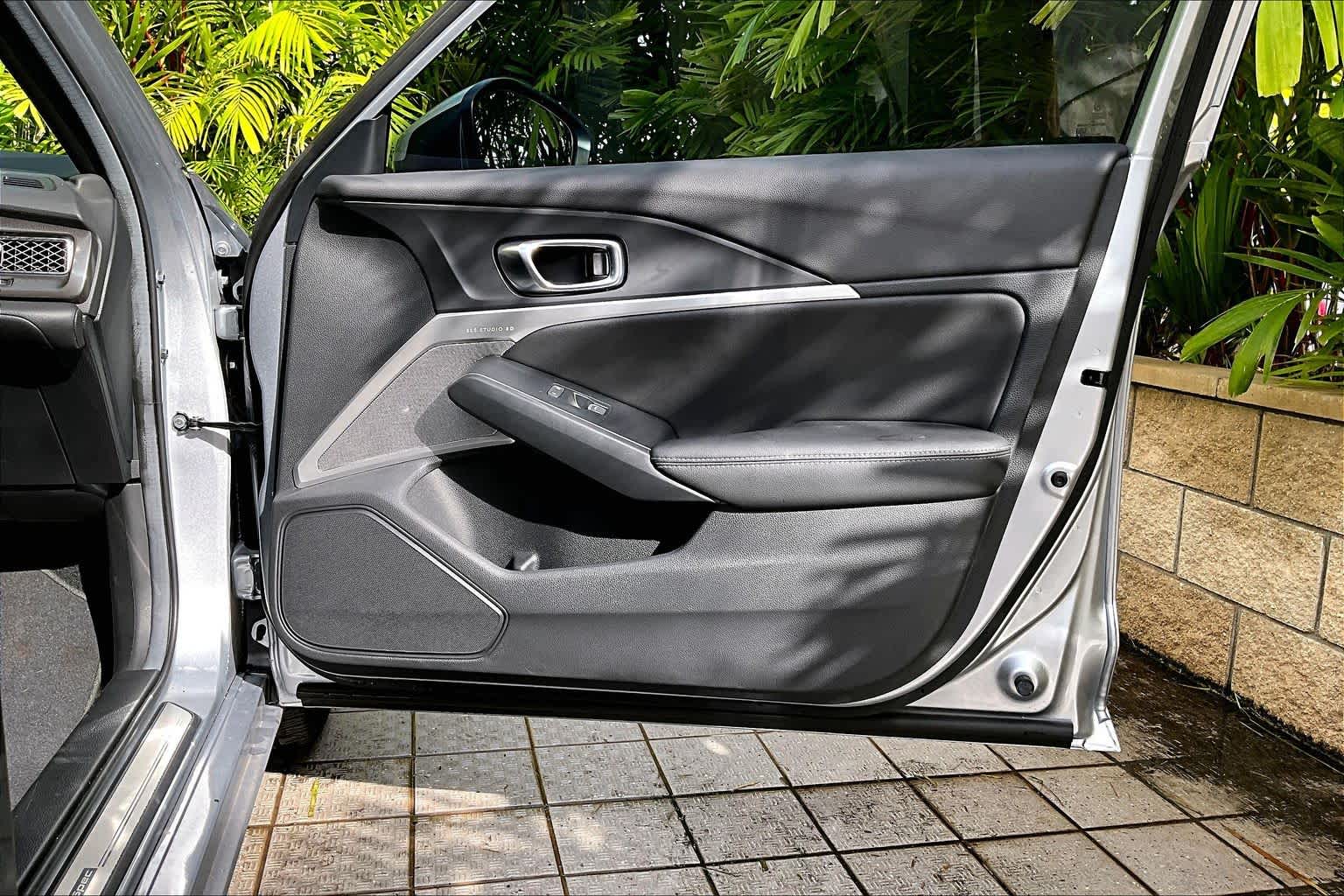 Thumbnail: 2025 Acura Integra - 29