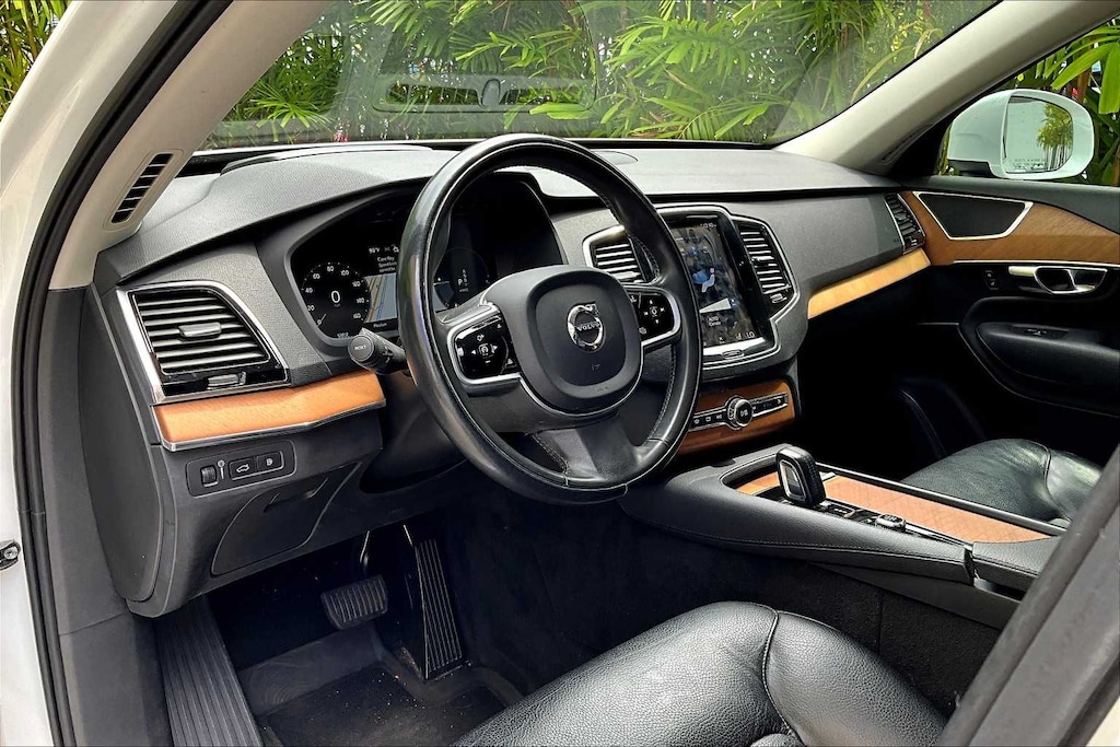 Used 2021 Volvo XC90 Recharge Plug-In Hybrid T8 Inscription Expression 7 Passenger SUV