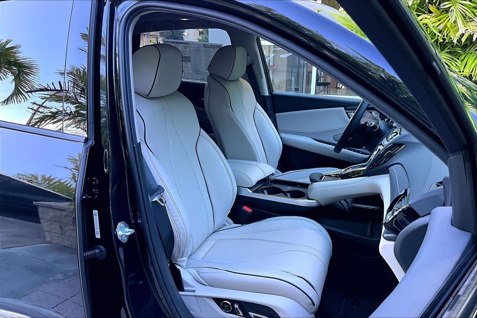 Thumbnail: 2026 Acura RDX - 15