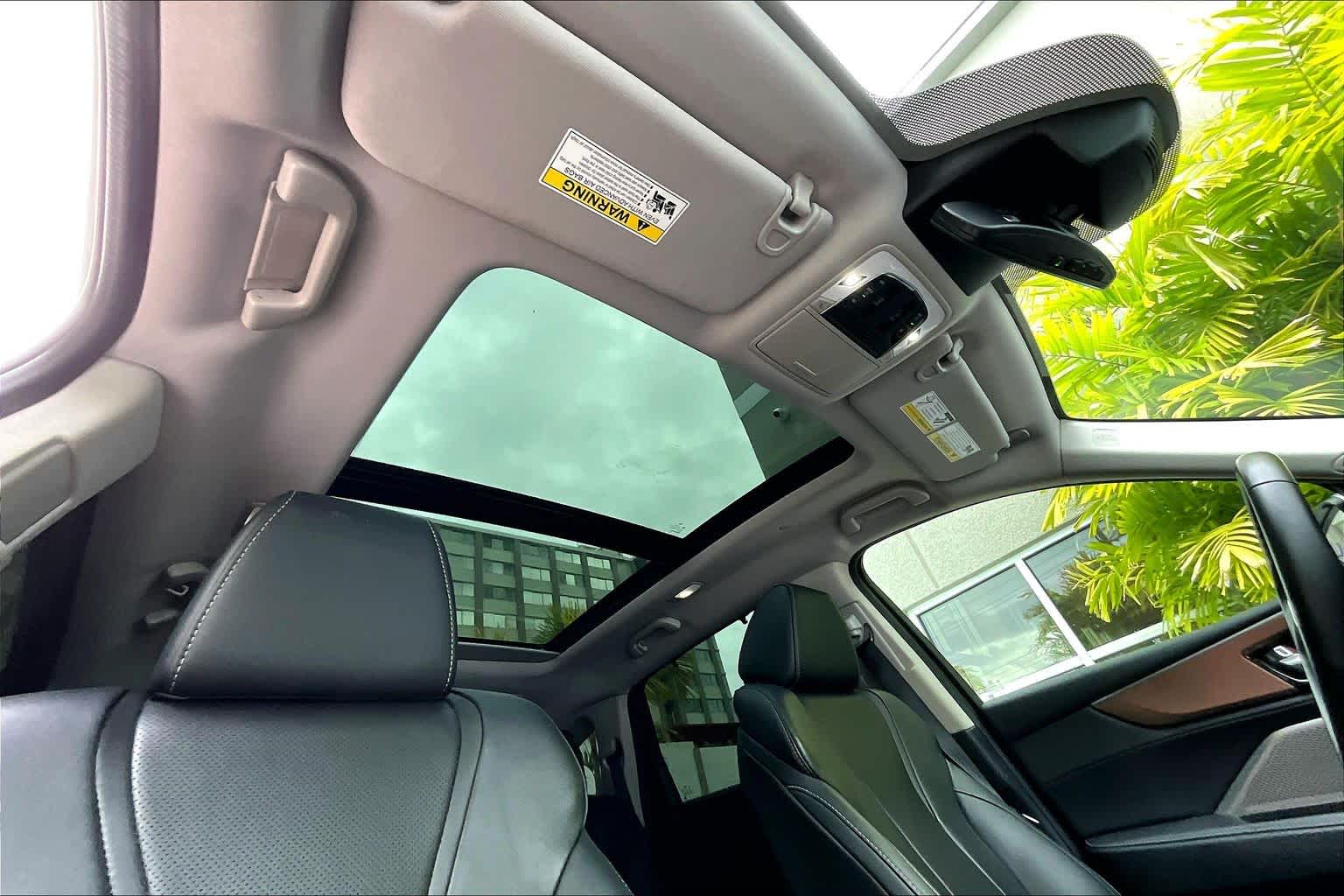 Thumbnail: 2022 Acura MDX - 31