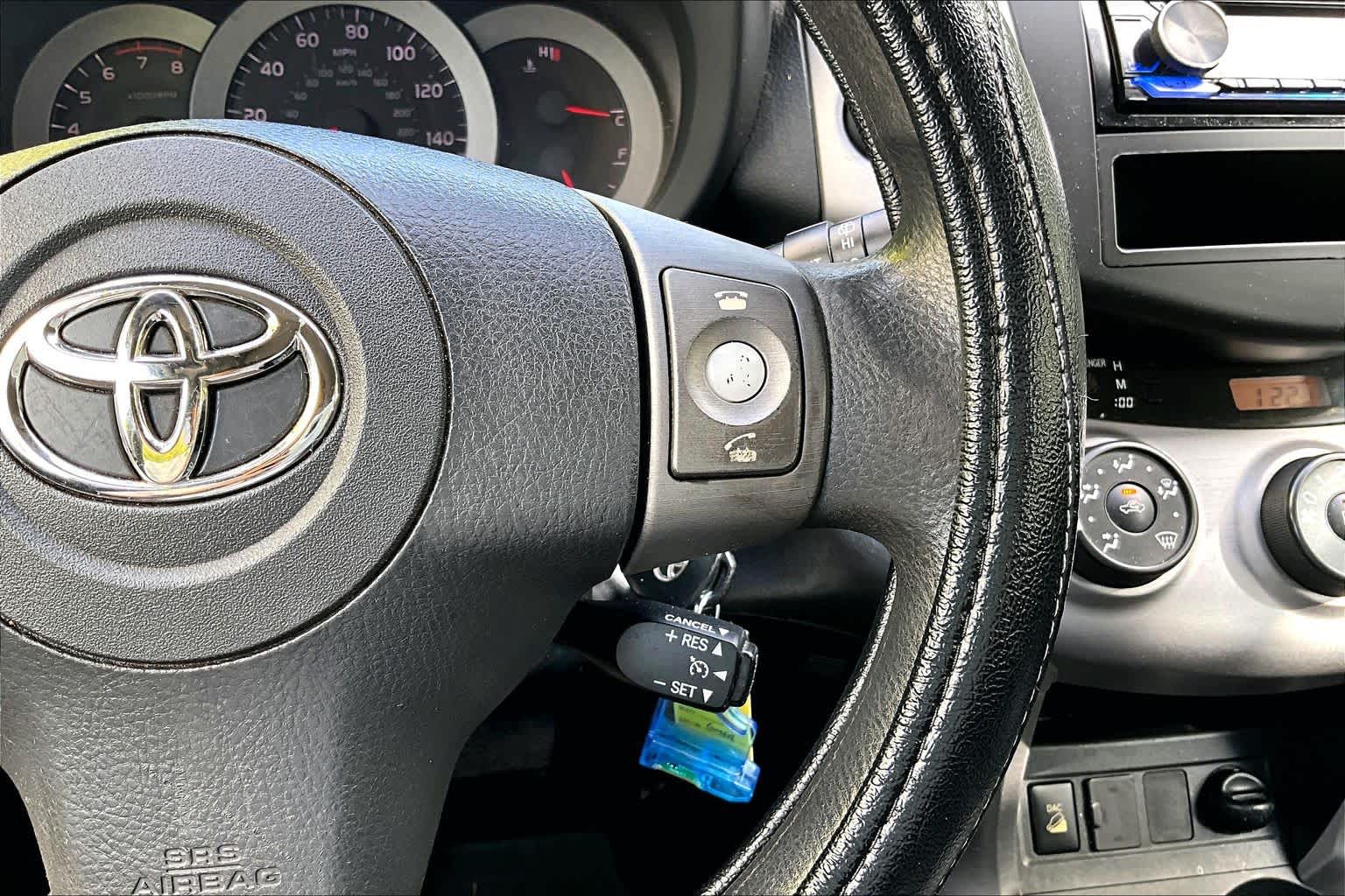 Thumbnail: 2007 Toyota RAV4 - 26