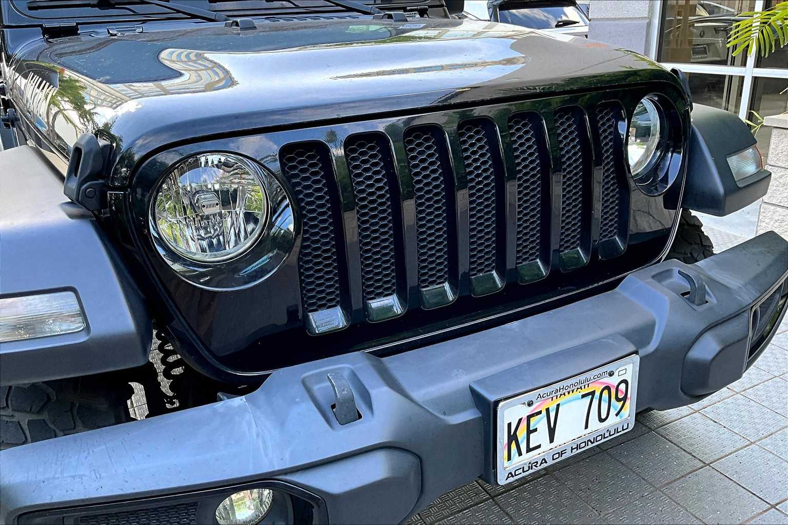 Thumbnail: 2022 Jeep Wrangler - 34