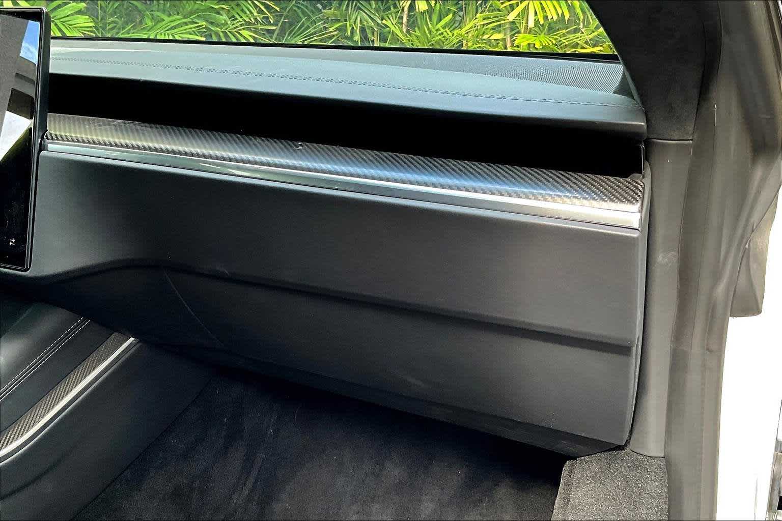 Thumbnail: 2022 Tesla Model S - 24