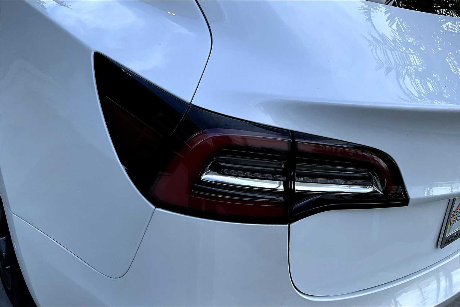 Thumbnail: 2018 Tesla Model 3 - 32