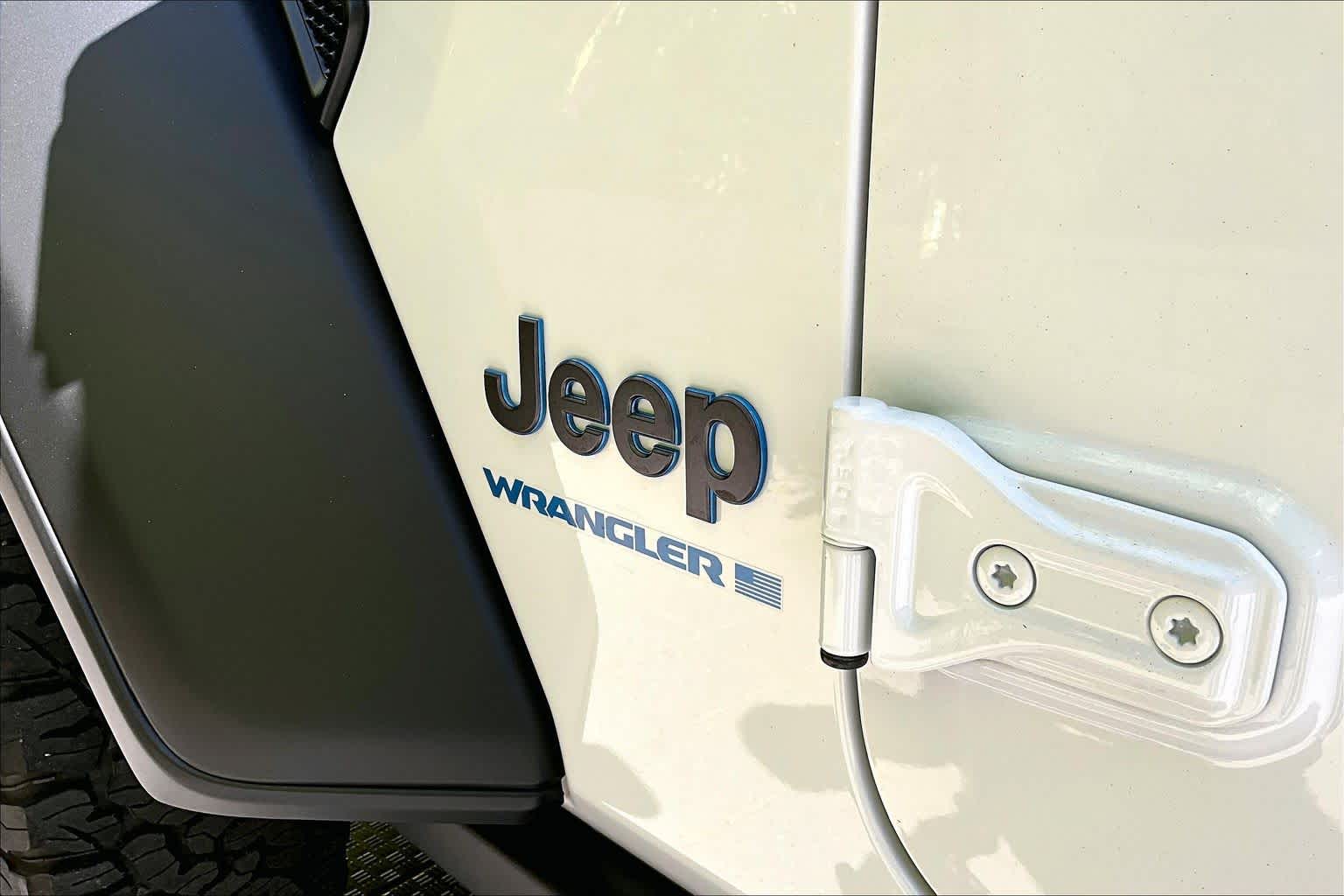 Thumbnail: 2023 Jeep Wrangler - 8