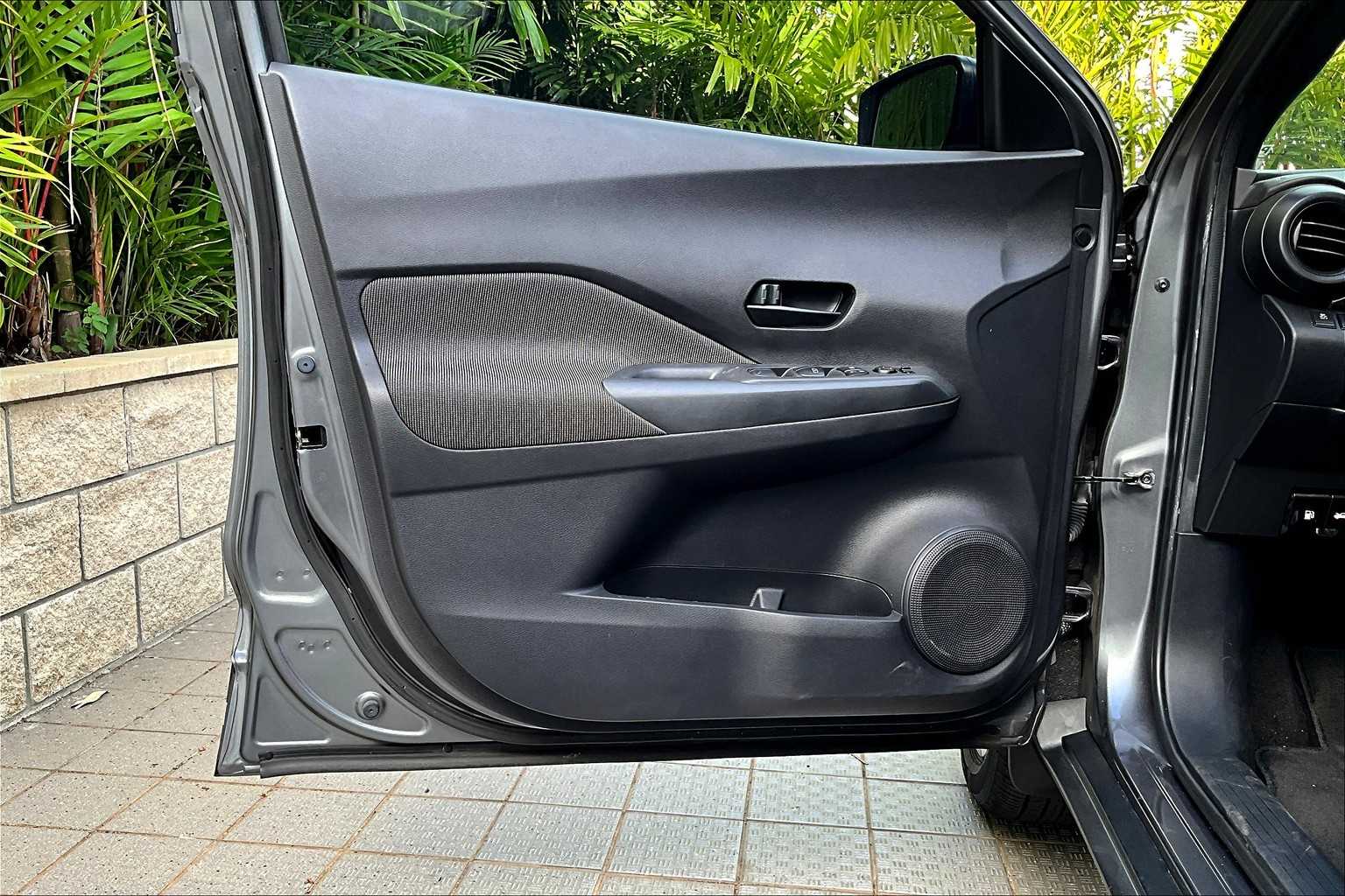 Thumbnail: 2019 Nissan Kicks - 28