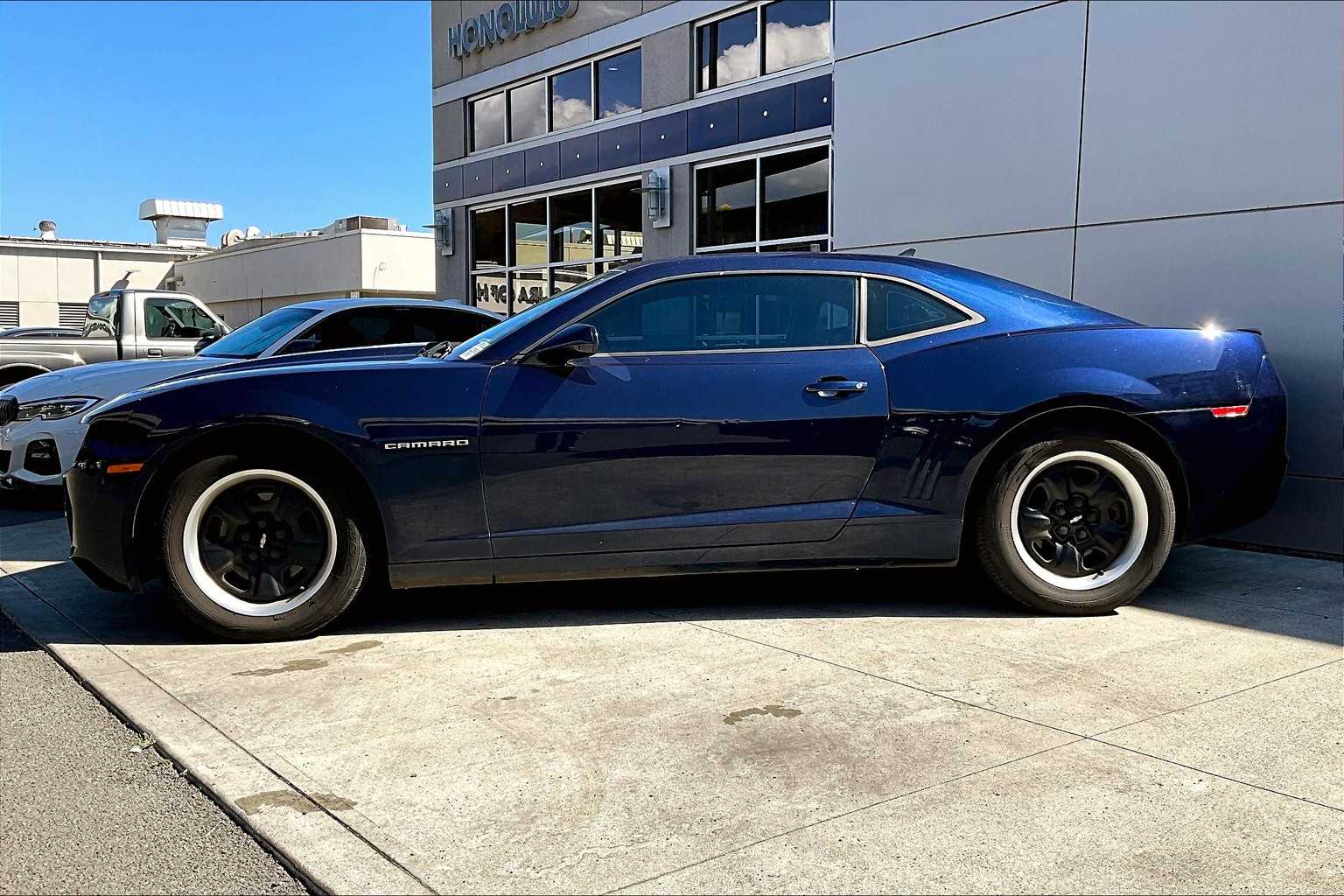Thumbnail: 2012 Chevrolet Camaro - 4