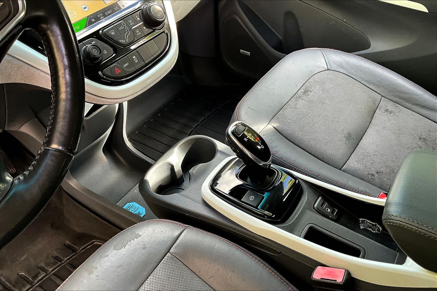 Thumbnail: 2021 Chevrolet Bolt EV - 13