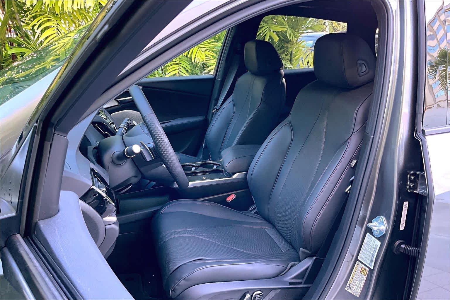 Thumbnail: 2026 Acura RDX - 12