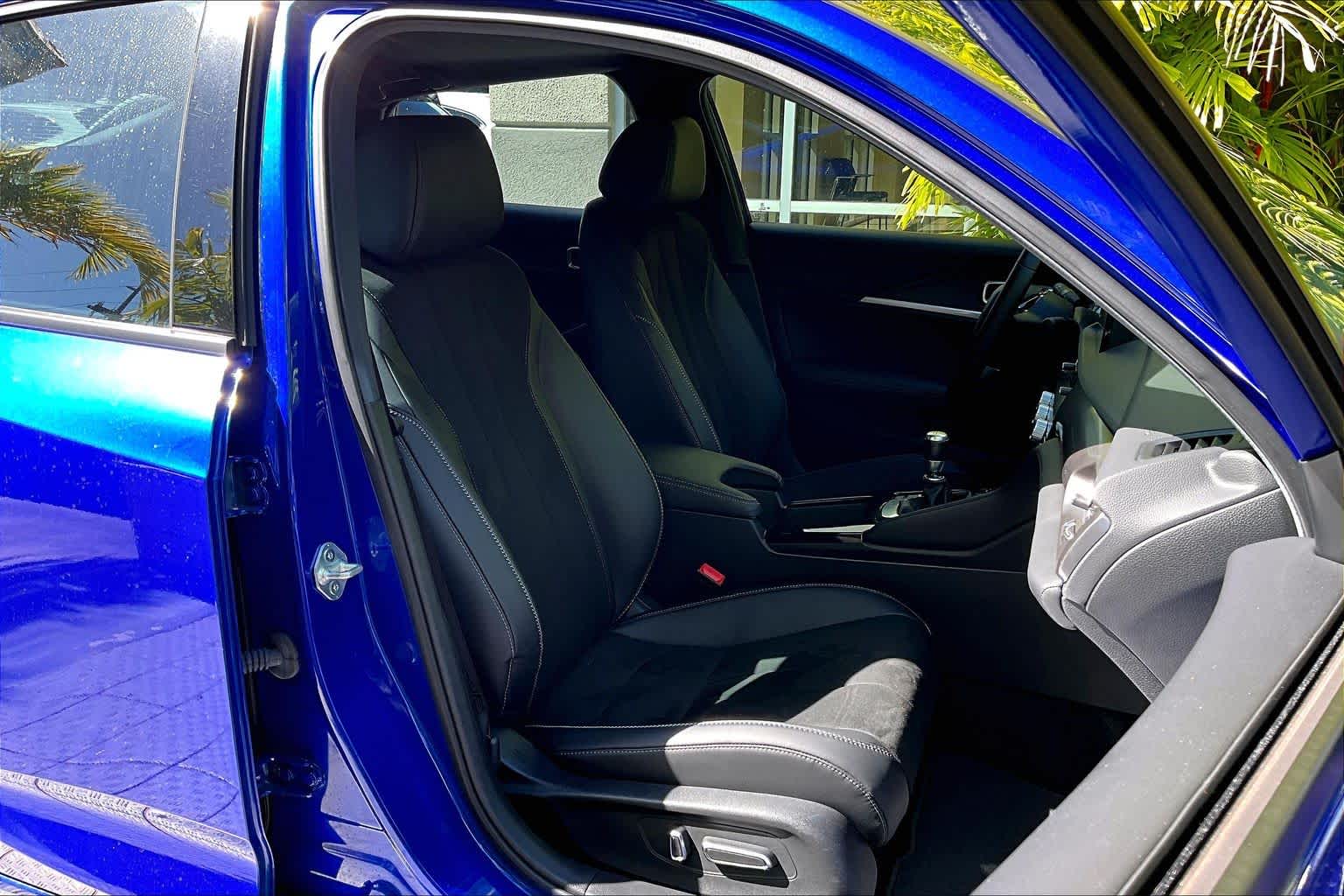 Thumbnail: 2025 Acura Integra - 14