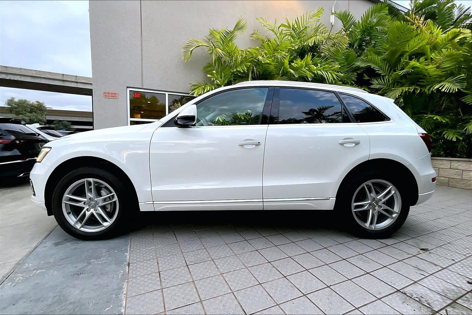 Thumbnail: 2017 Audi Q5 - 4