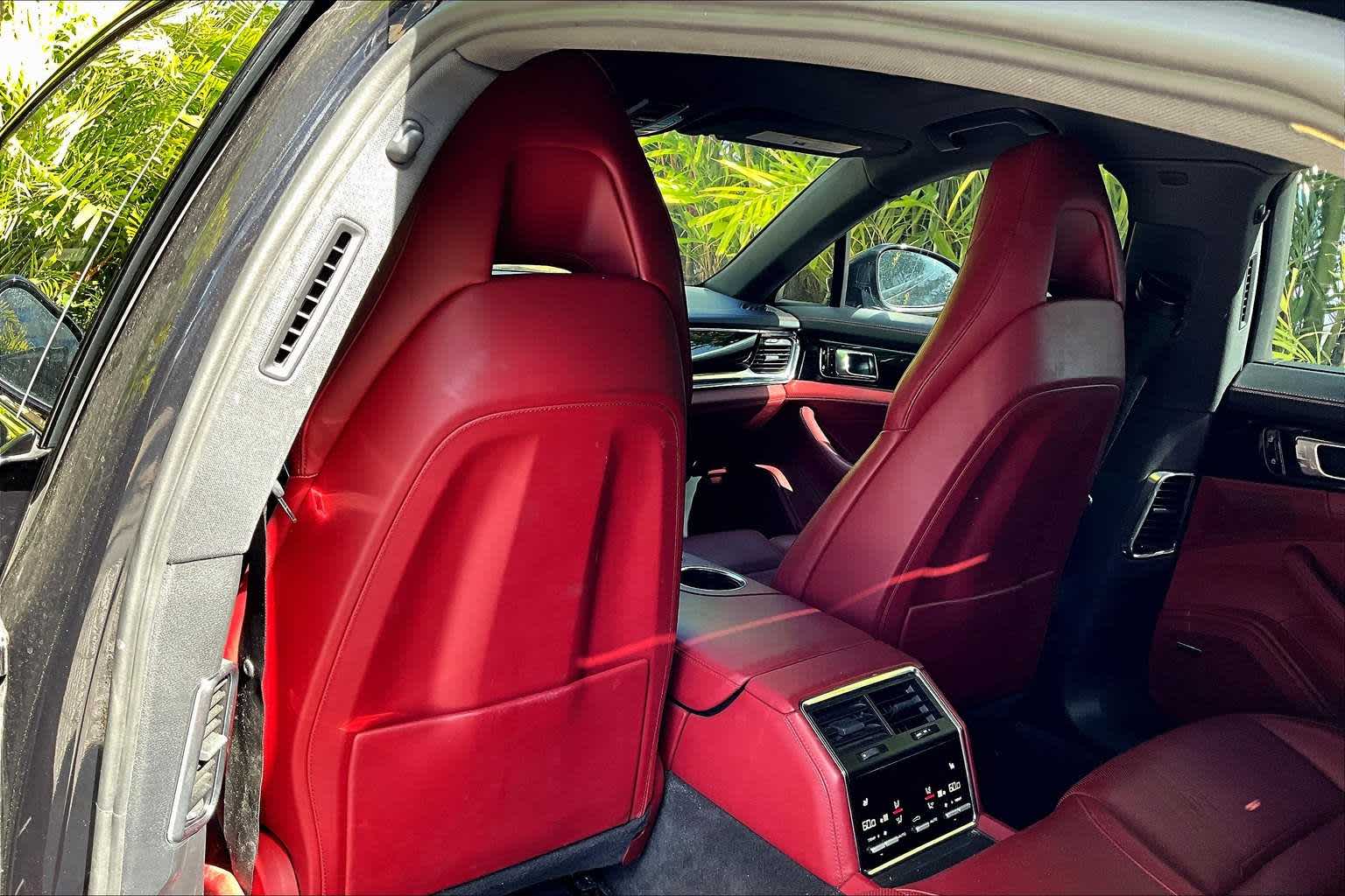 Thumbnail: 2020 Porsche Panamera - 13