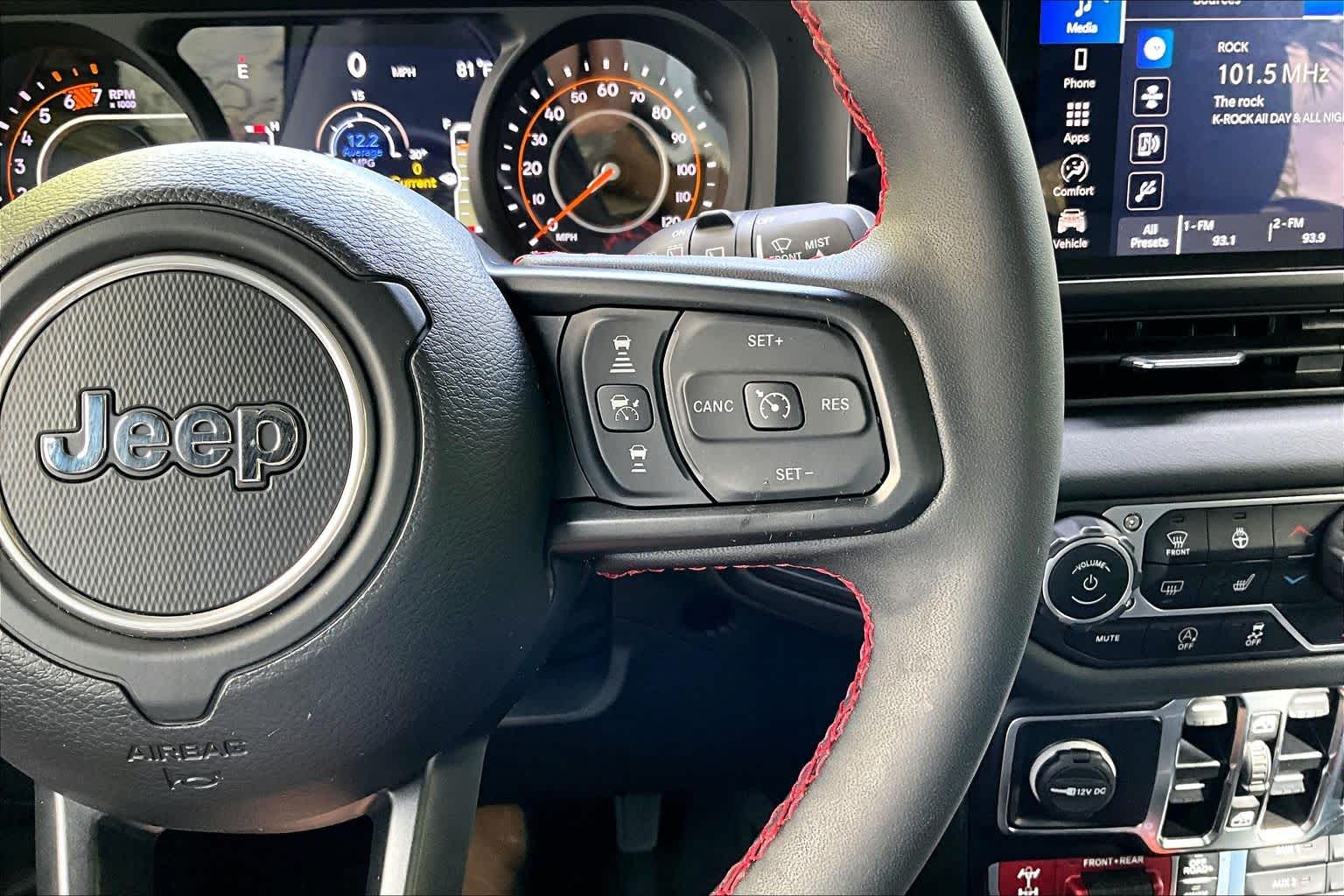 Thumbnail: 2024 Jeep Wrangler - 25