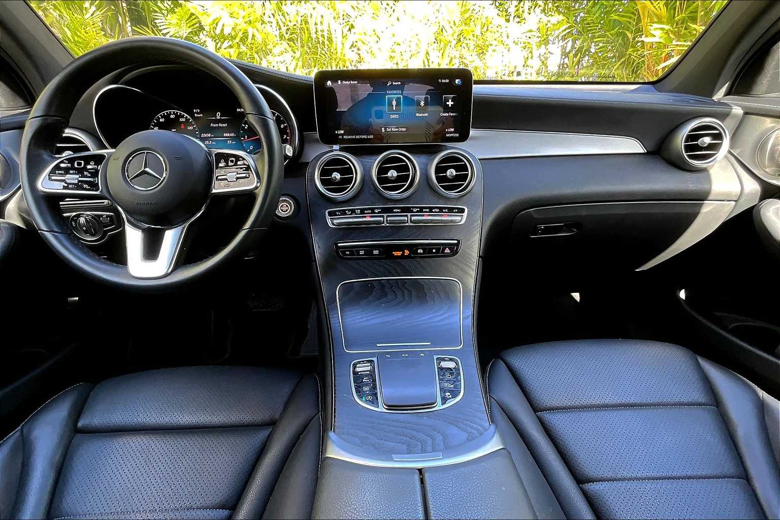 Thumbnail: 2023 Mercedes-Benz GLC - 11