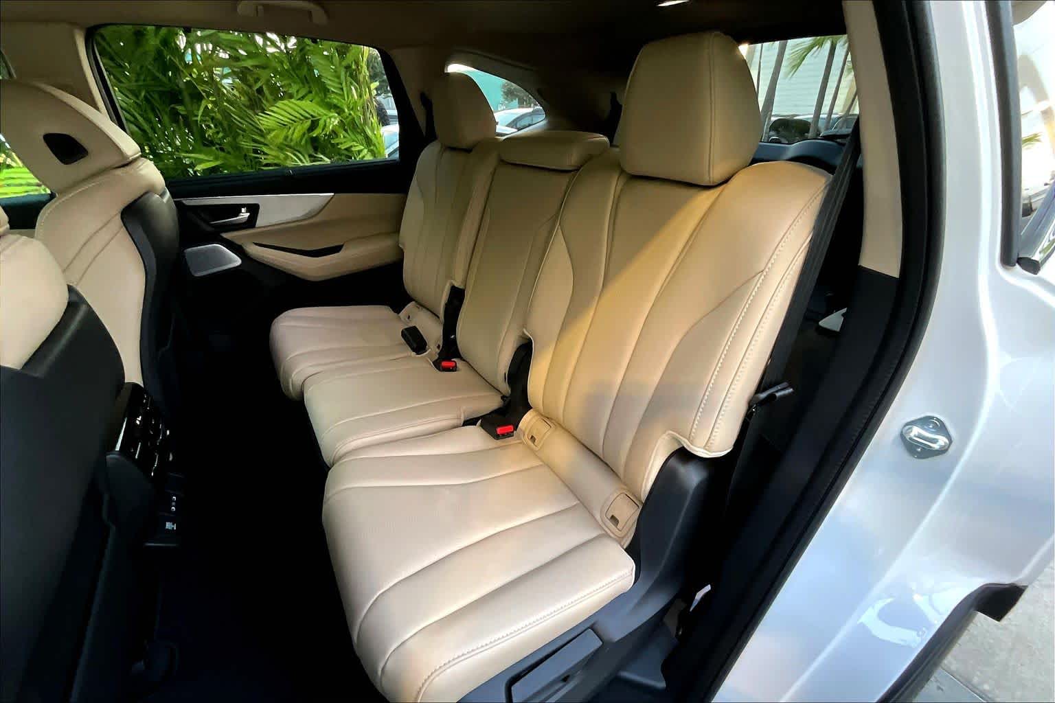 Thumbnail: 2026 Acura MDX - 14