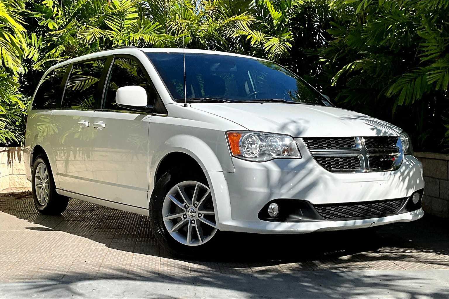 Thumbnail: 2019 Dodge Grand Caravan - 22