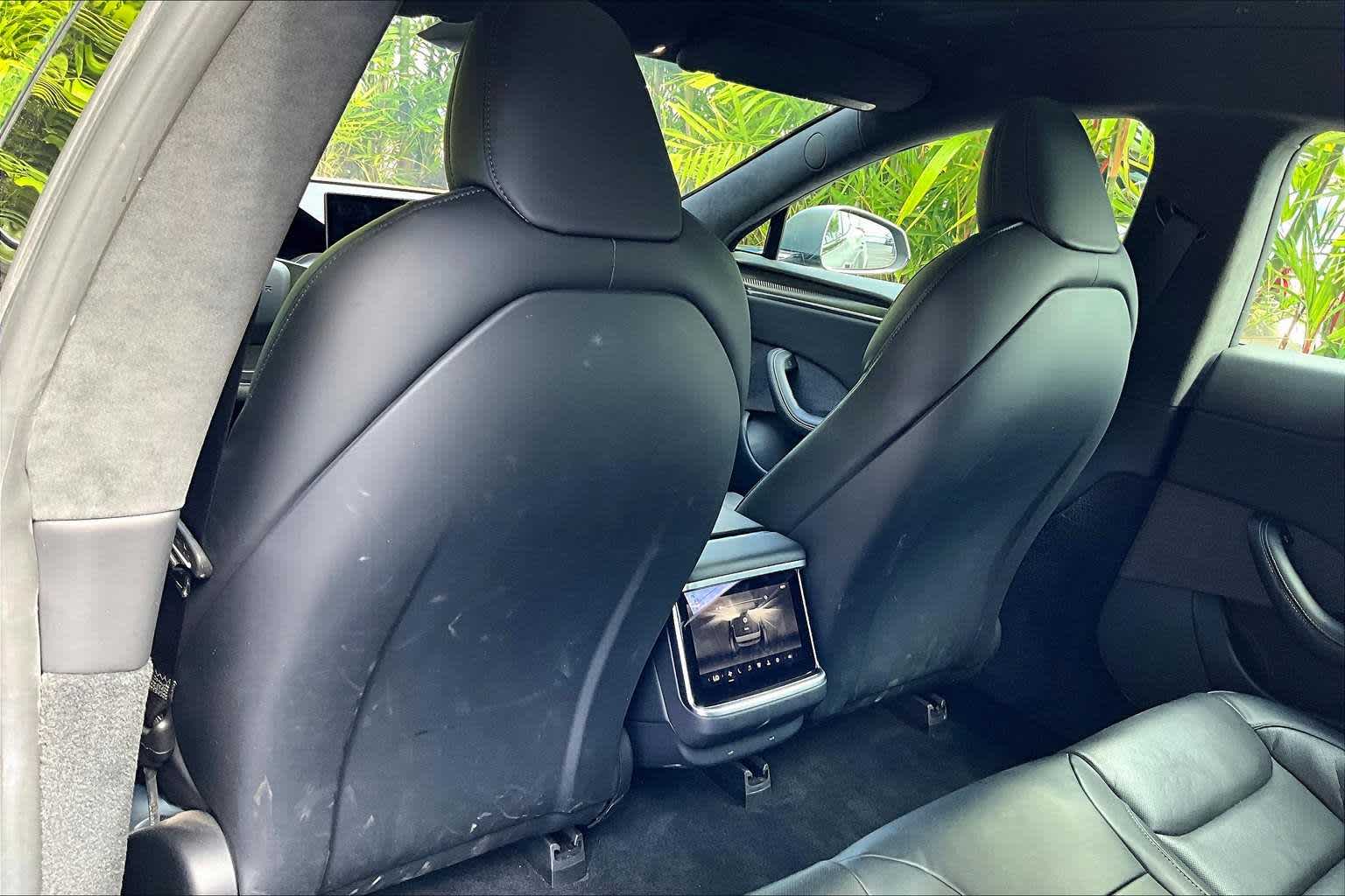 Thumbnail: 2022 Tesla Model S - 13