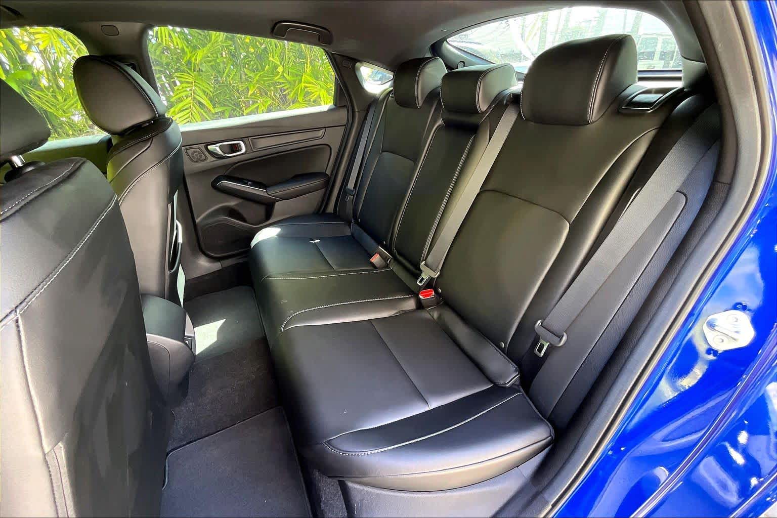 Thumbnail: 2025 Acura Integra - 30