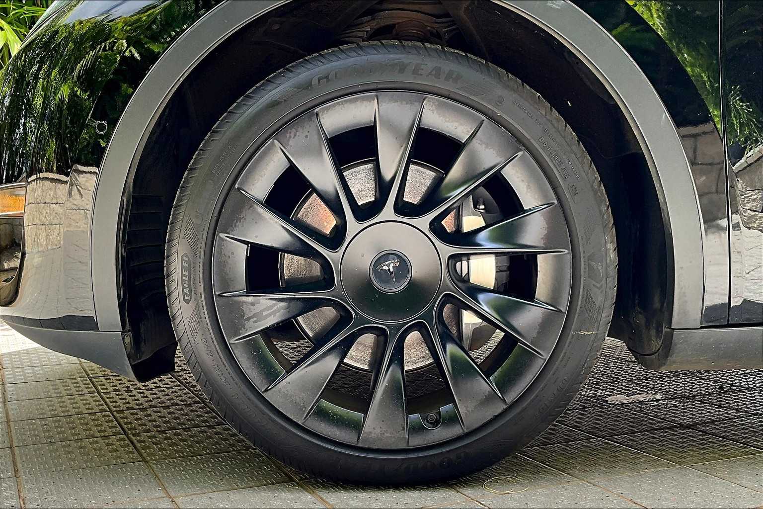 Thumbnail: 2021 Tesla Model Y - 9