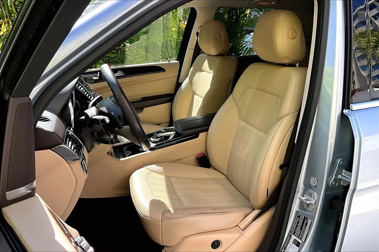 Thumbnail: 2017 Mercedes-Benz GLE - 12