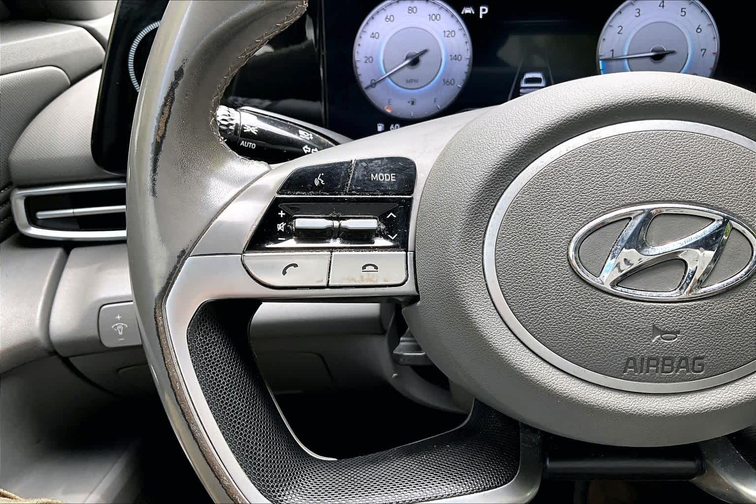 Thumbnail: 2023 Hyundai Elantra - 25