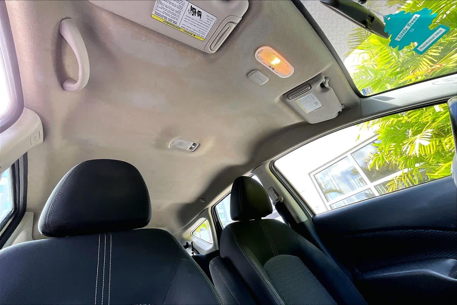 Thumbnail: 2018 Nissan Versa Note - 31