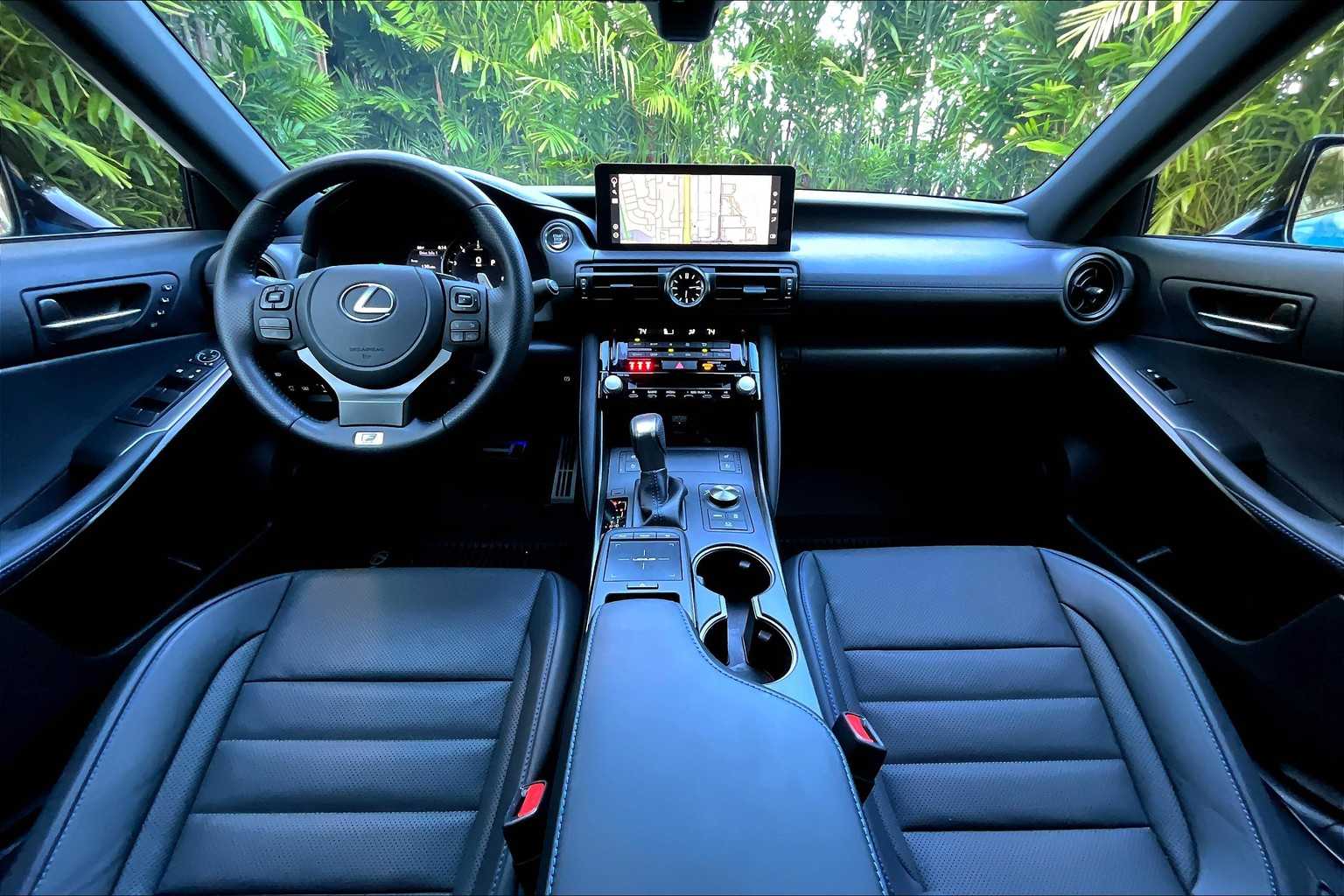 Thumbnail: 2024 Lexus IS - 11