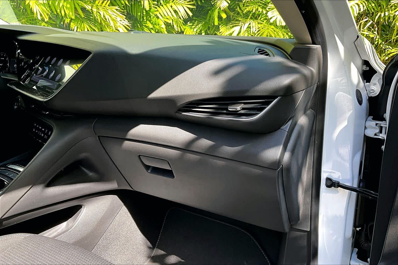 Thumbnail: 2021 Buick Envision - 24