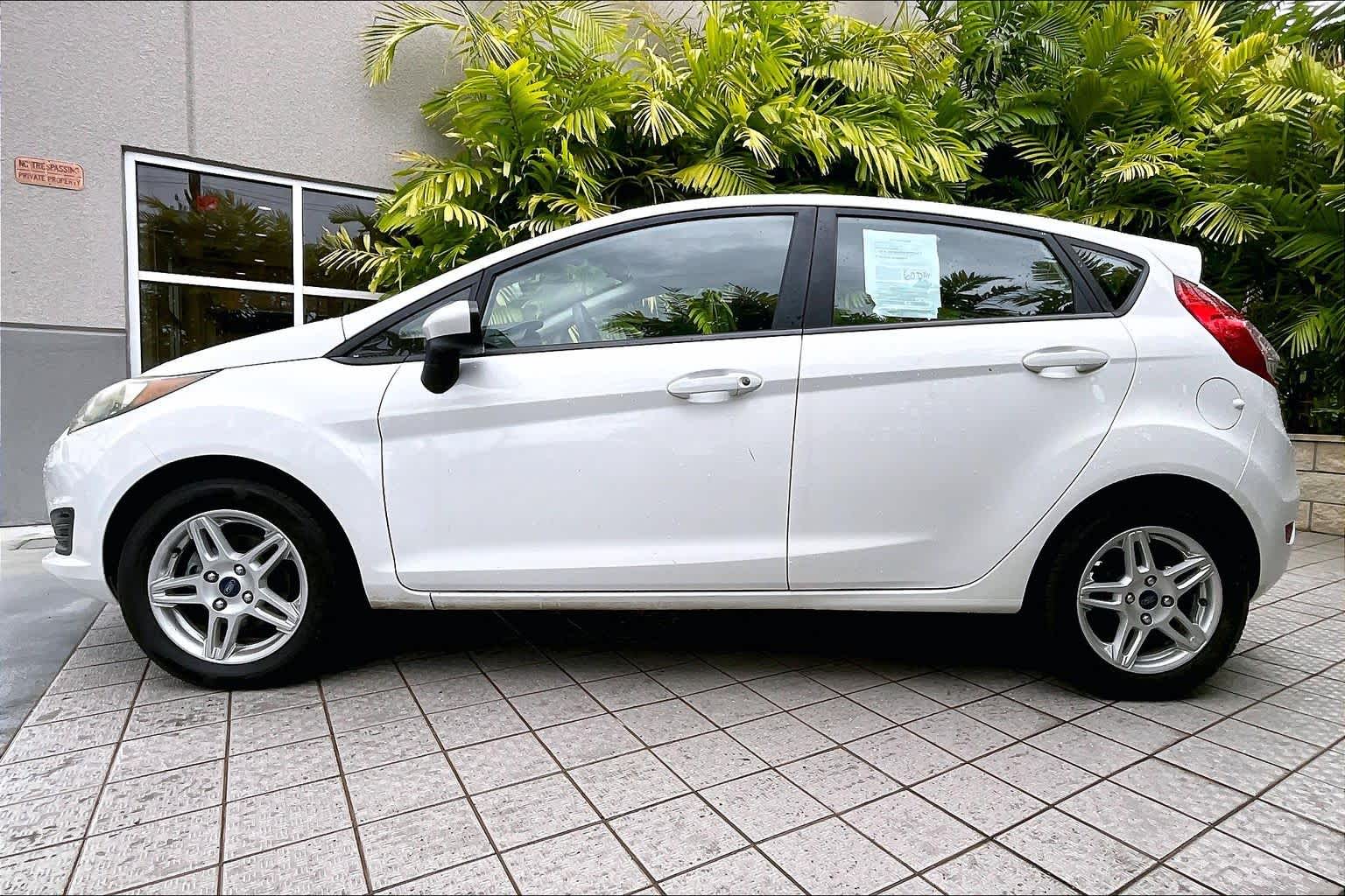 Thumbnail: 2018 Ford Fiesta - 4