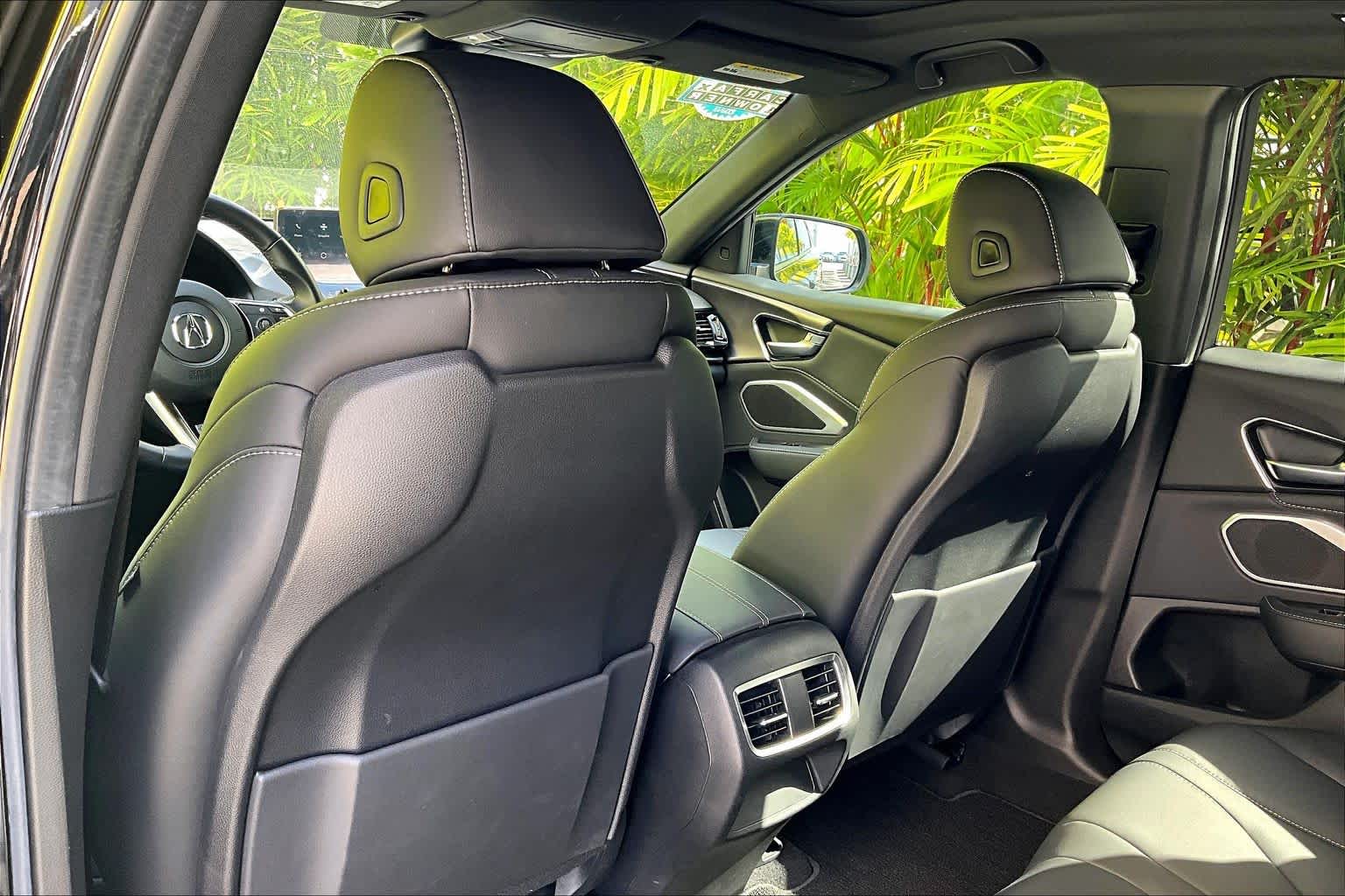 Thumbnail: 2025 Acura RDX - 13