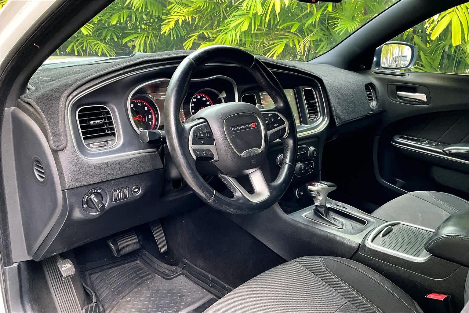 Thumbnail: 2016 Dodge Charger - 3