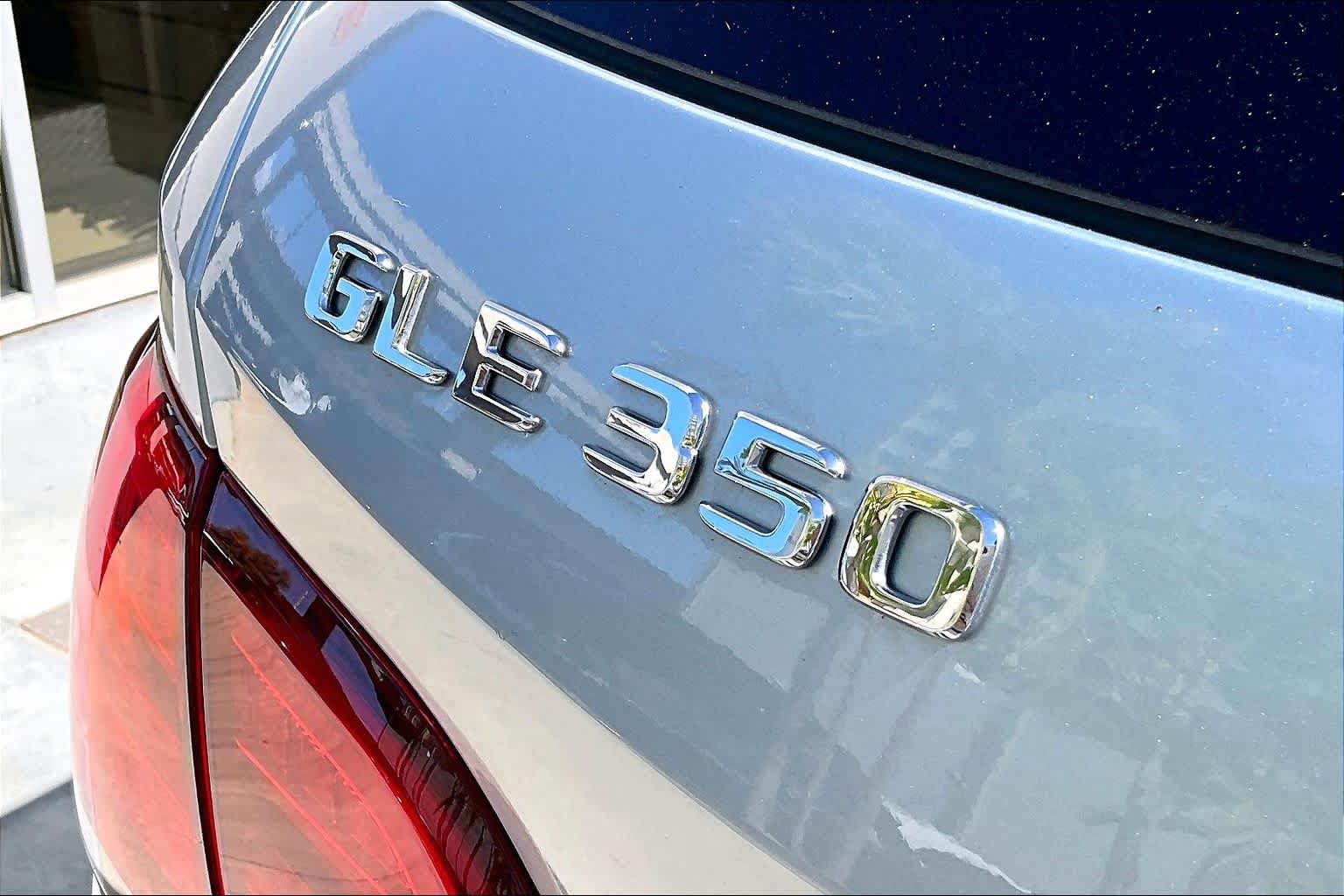 Thumbnail: 2017 Mercedes-Benz GLE - 8