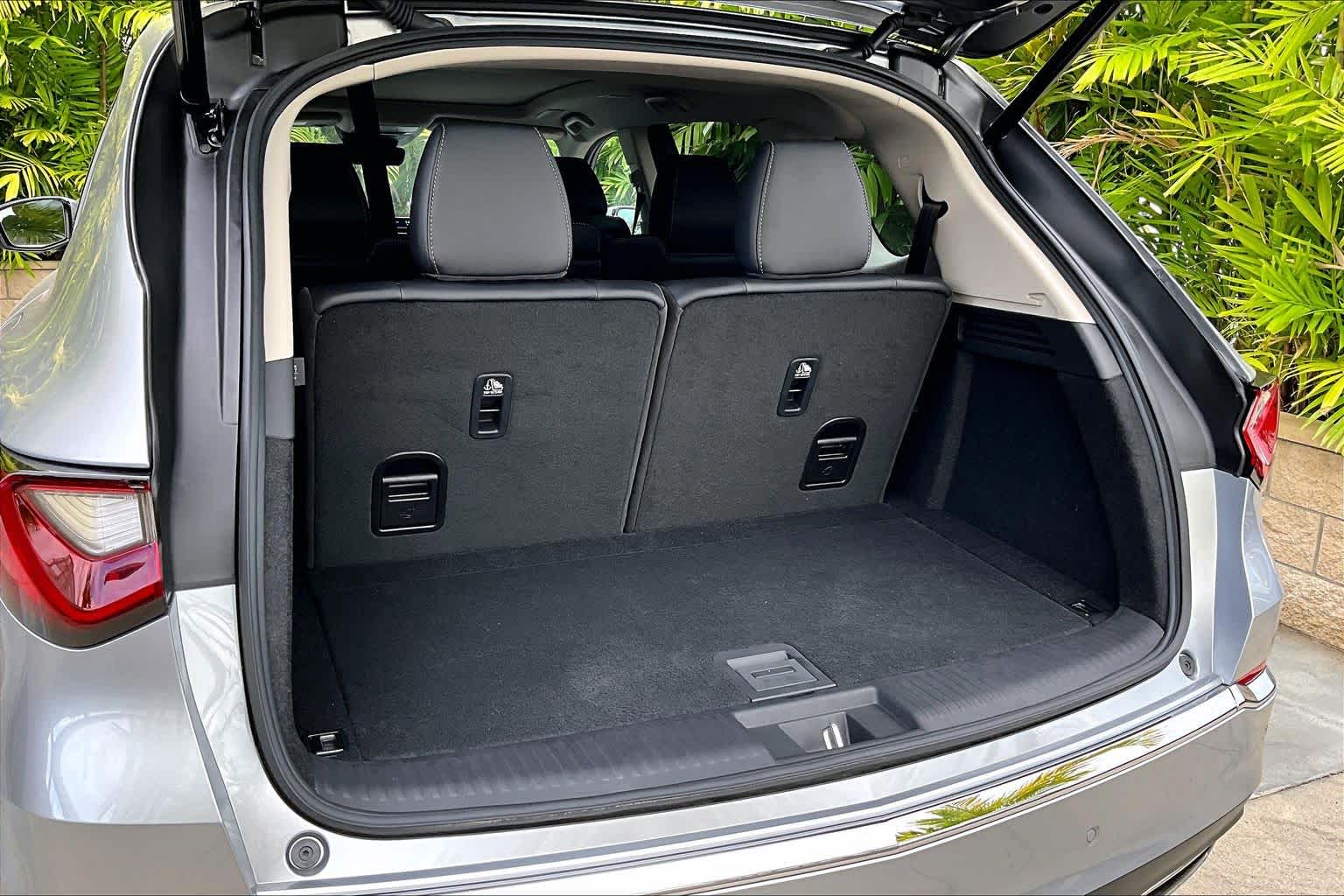 Thumbnail: 2026 Acura MDX - 20