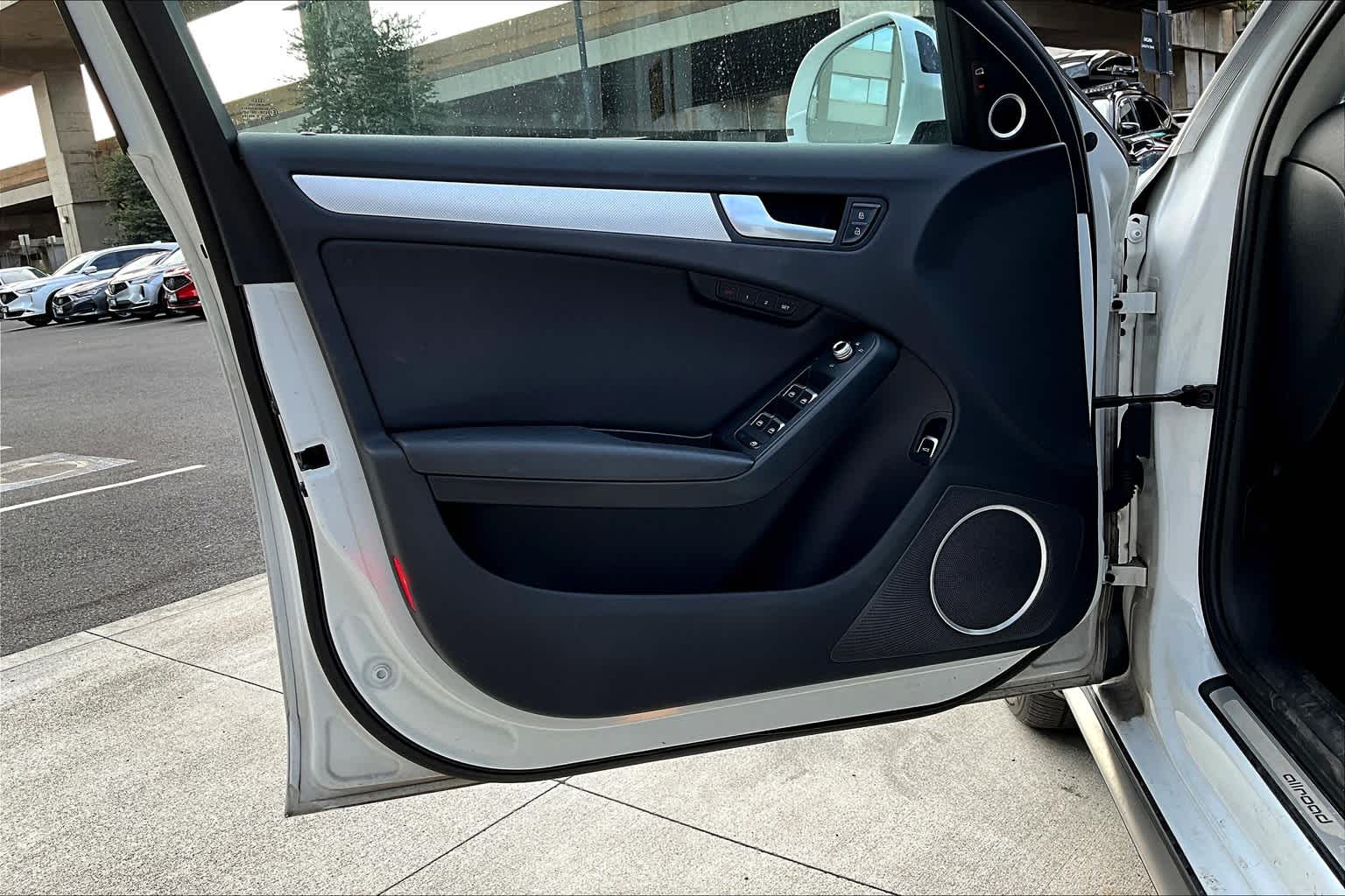 Thumbnail: 2014 Audi Allroad - 27