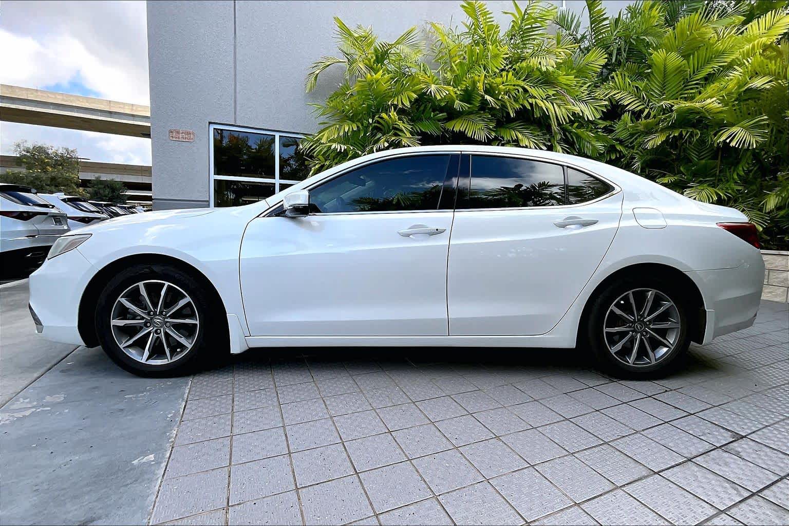 Thumbnail: 2020 Acura TLX - 4