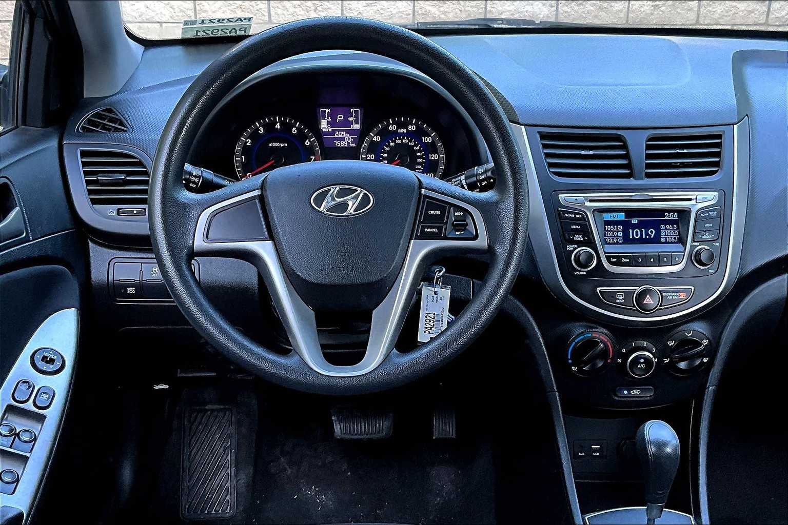 Thumbnail: 2016 Hyundai Accent - 14