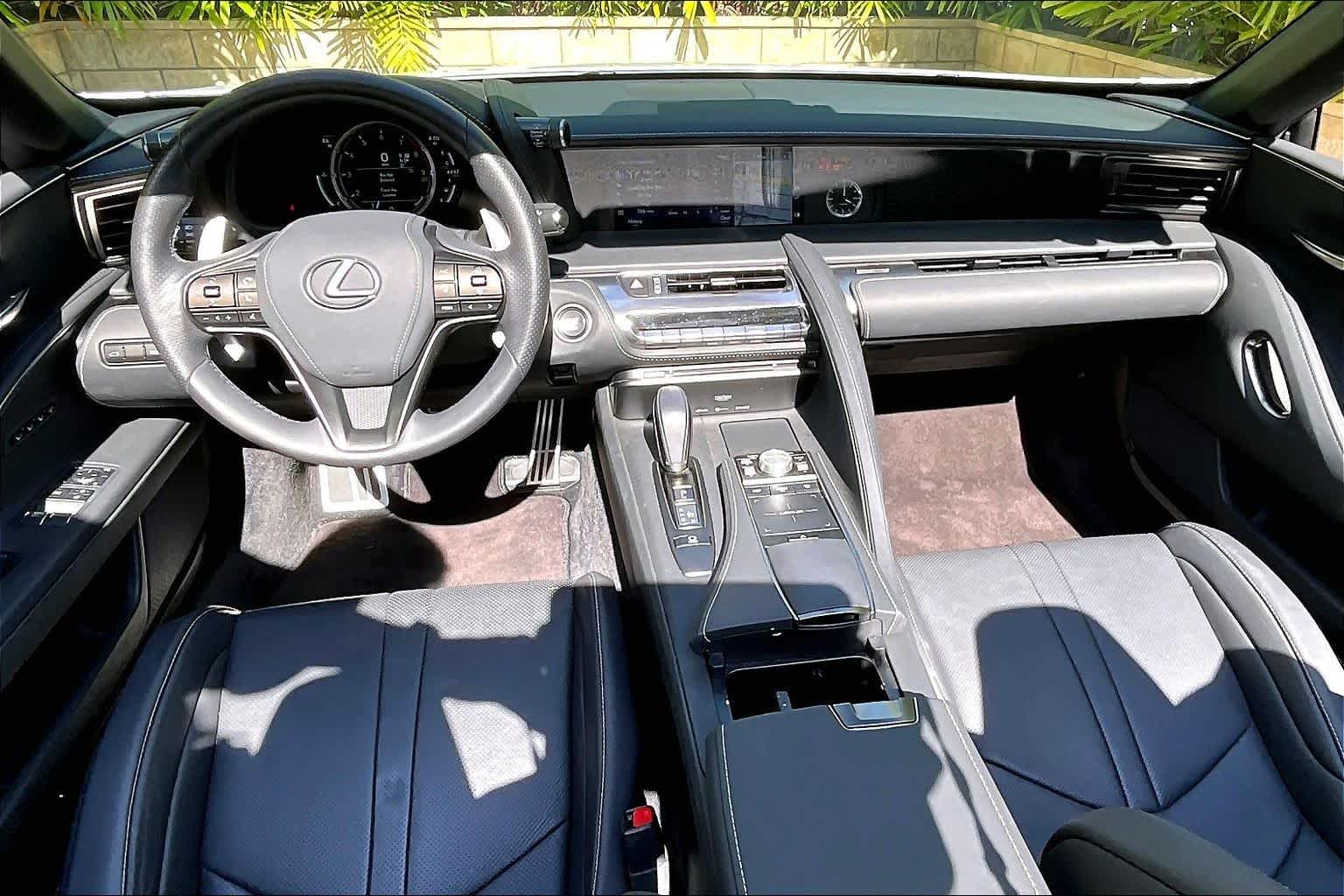 Thumbnail: 2023 Lexus LC - 11