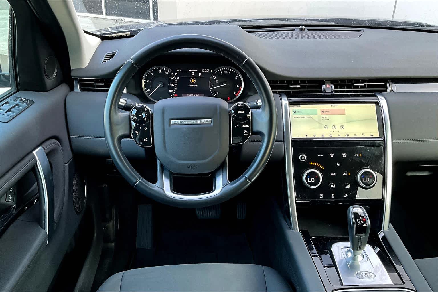 Thumbnail: 2020 Land Rover Discovery Sport - 14