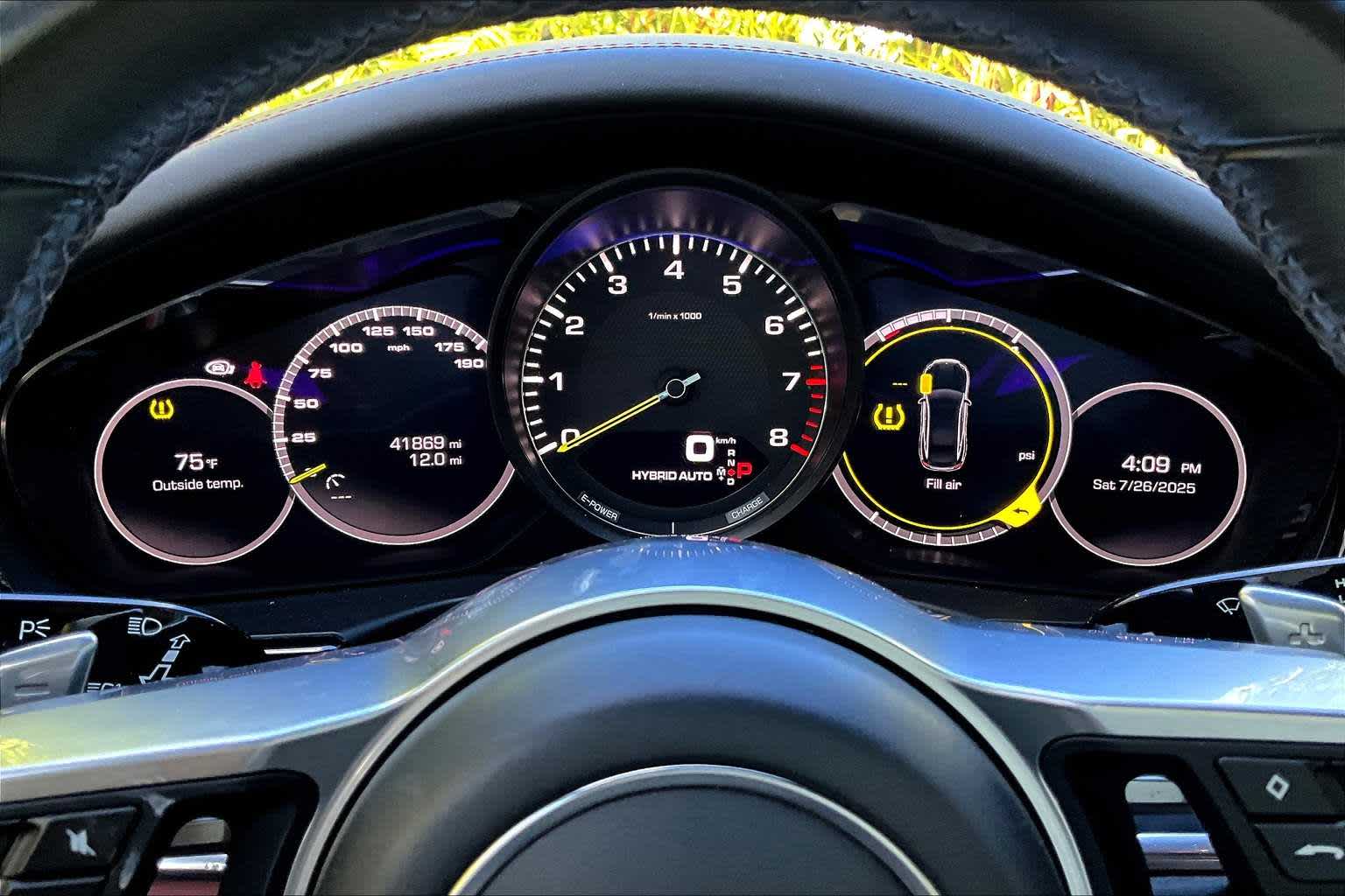 Thumbnail: 2020 Porsche Panamera - 18