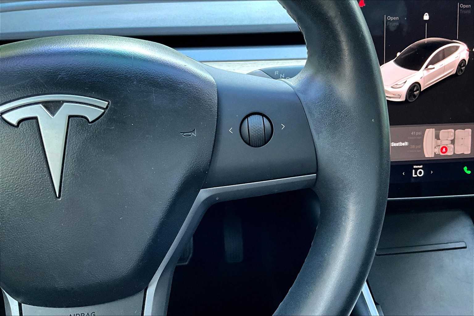 Thumbnail: 2018 Tesla Model 3 - 25