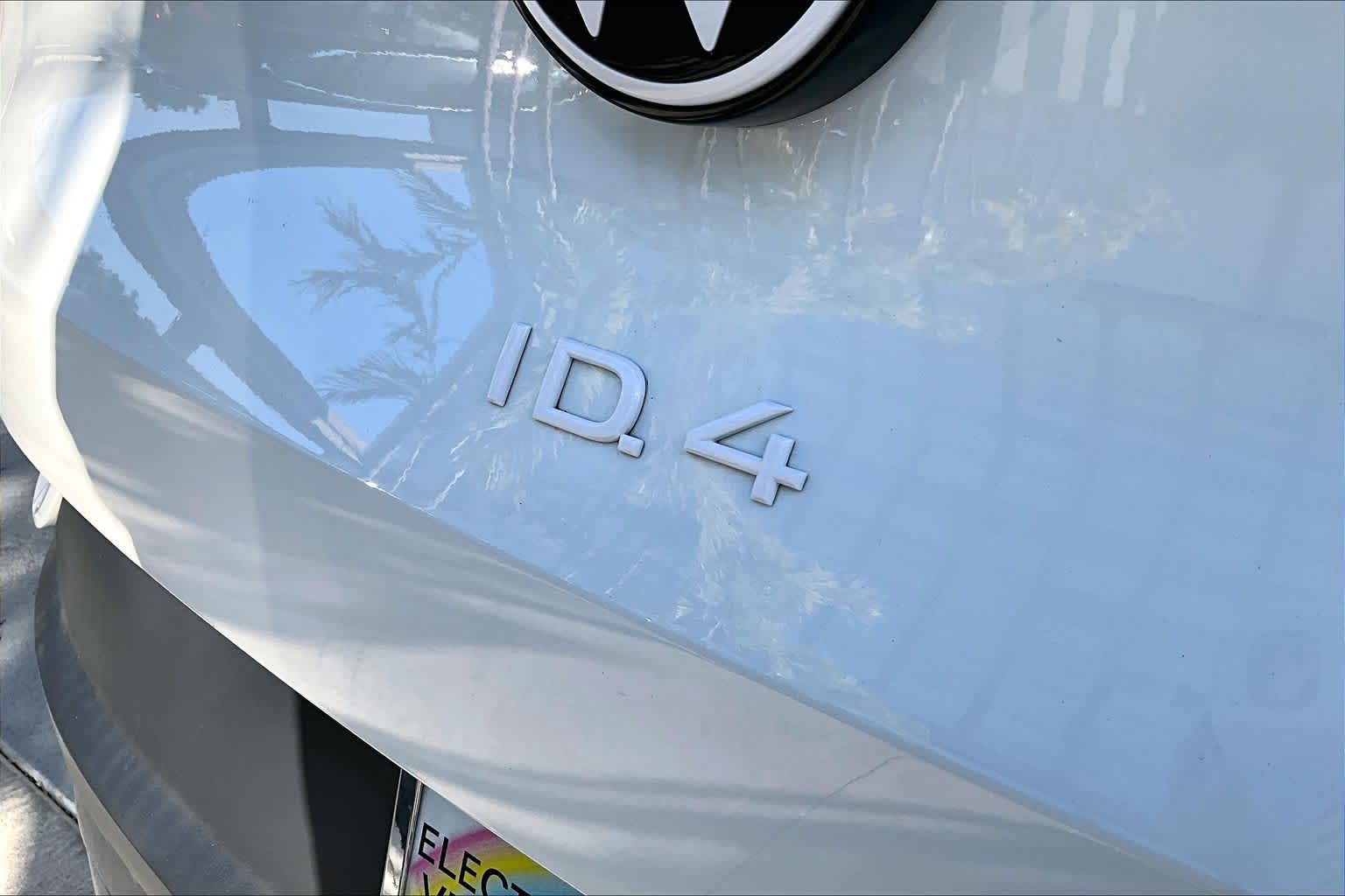 Thumbnail: 2023 Volkswagen ID.4 - 8