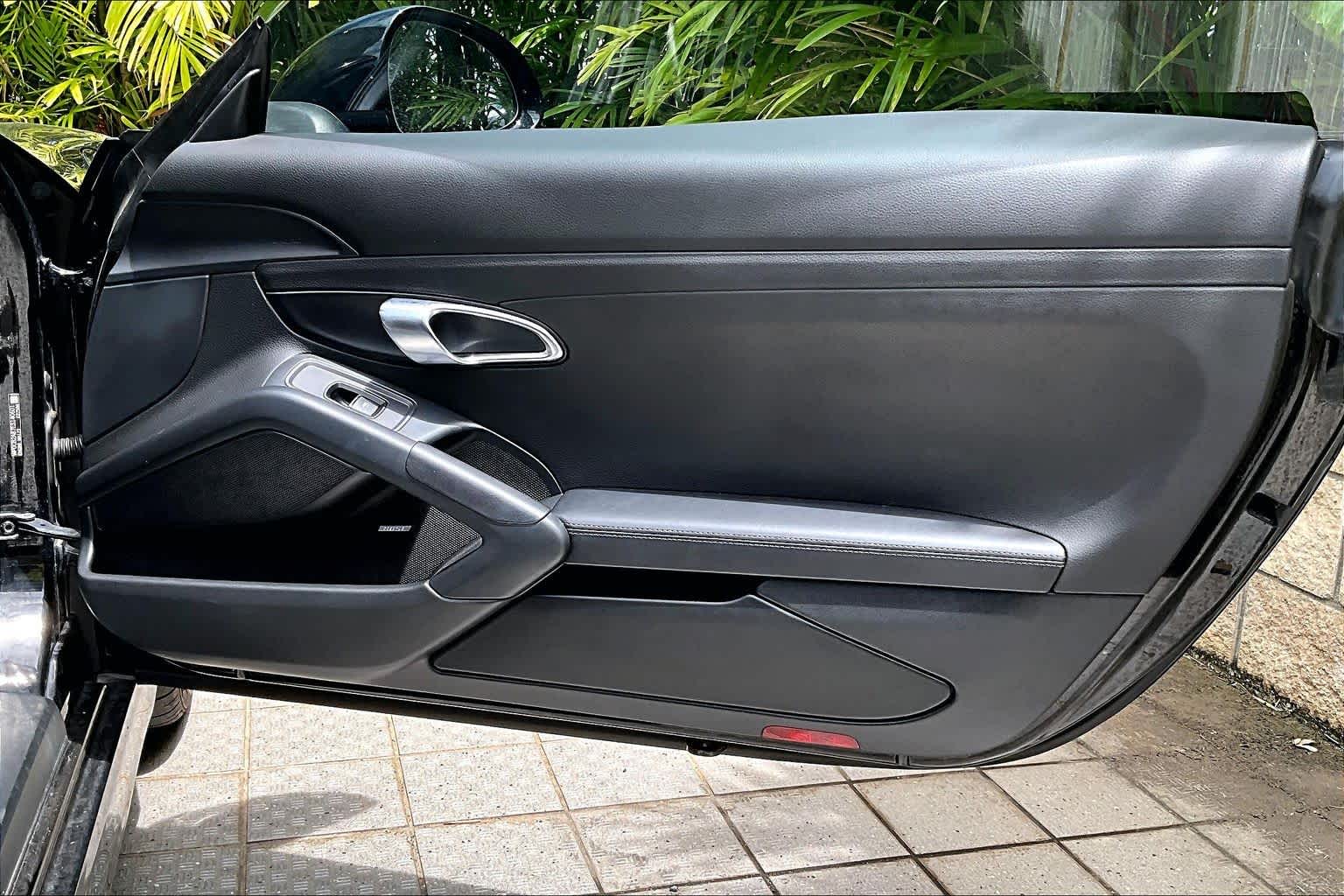 Thumbnail: 2014 Porsche Boxster - 28