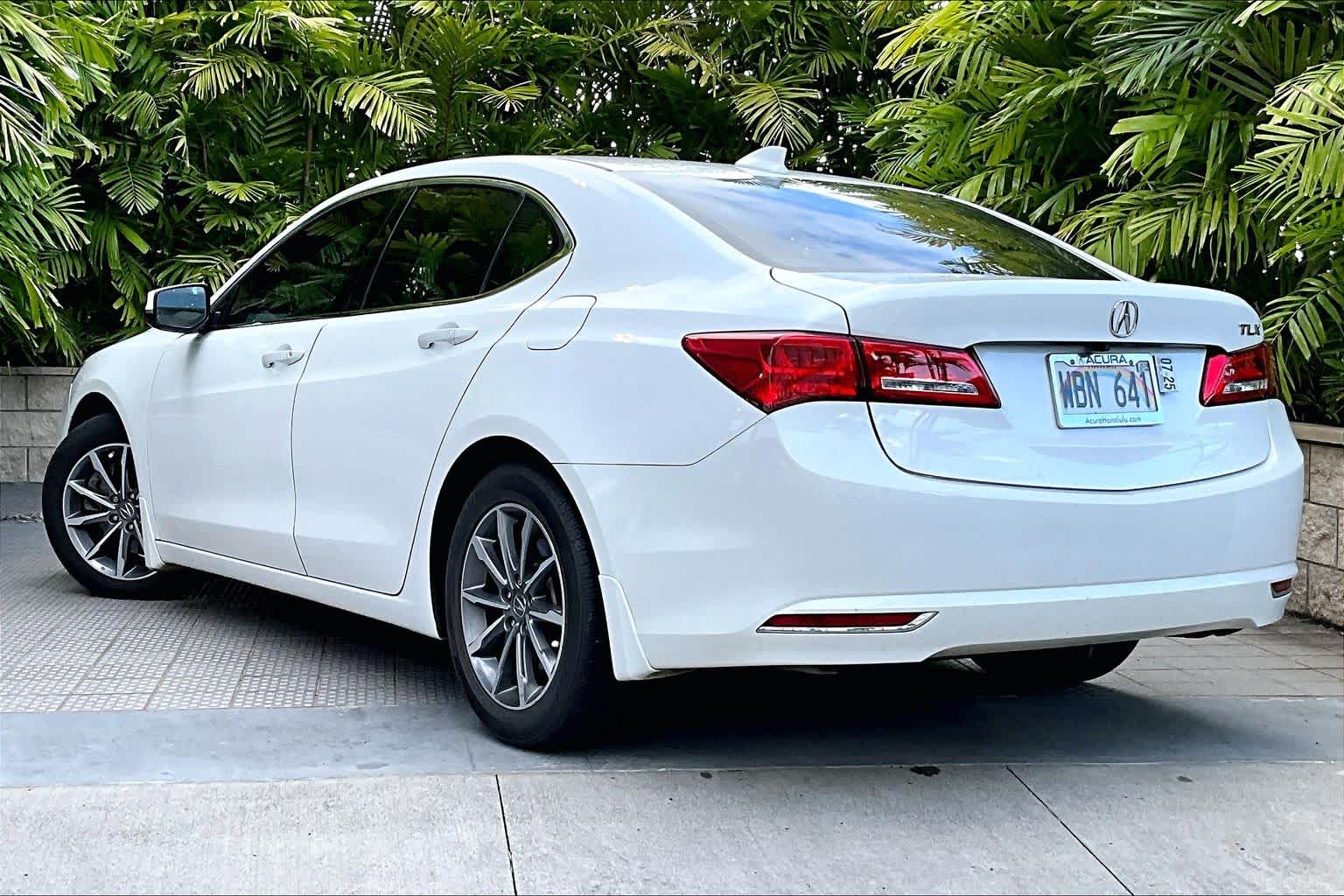 Thumbnail: 2020 Acura TLX - 5