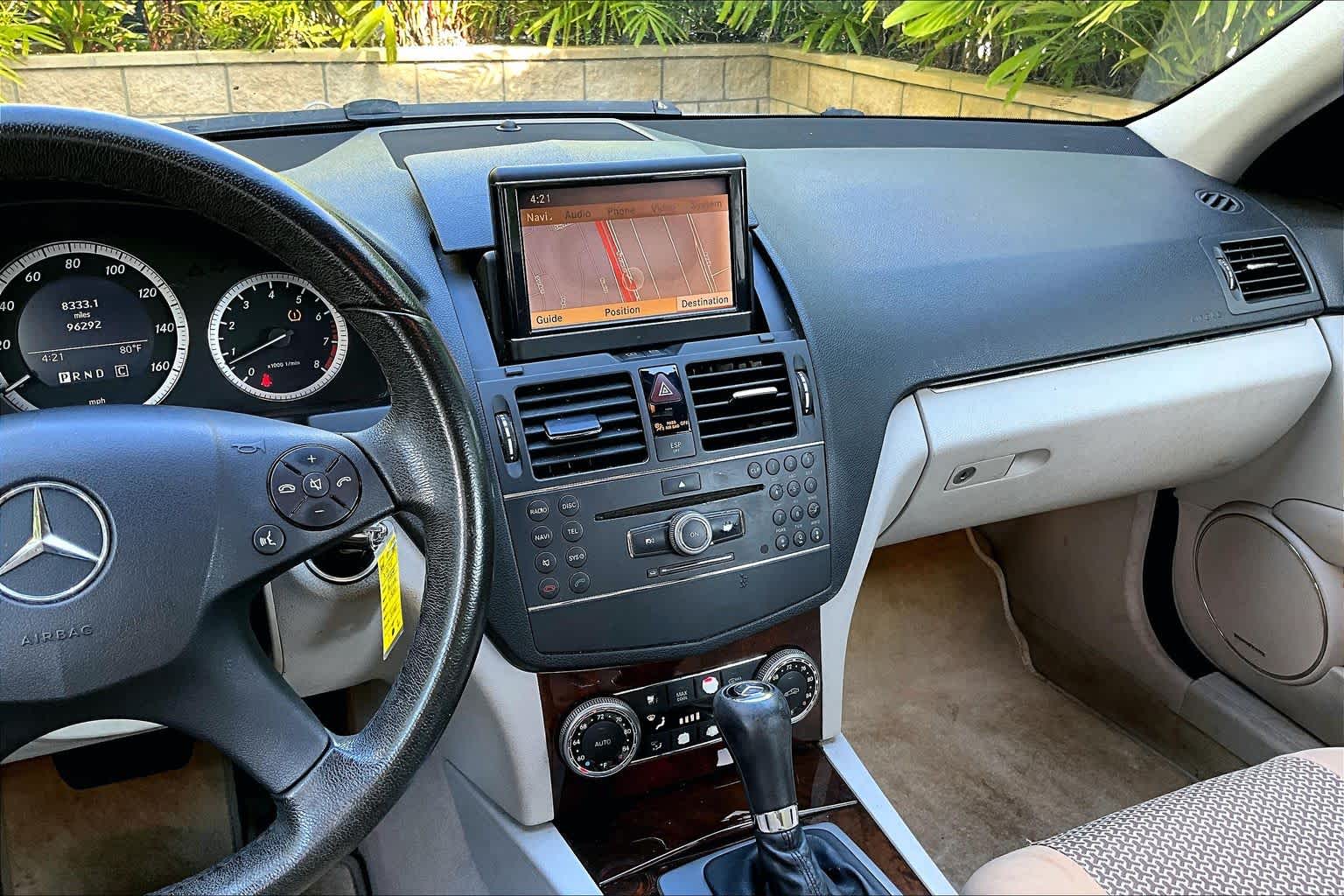 Thumbnail: 2009 Mercedes-Benz C-Class - 16