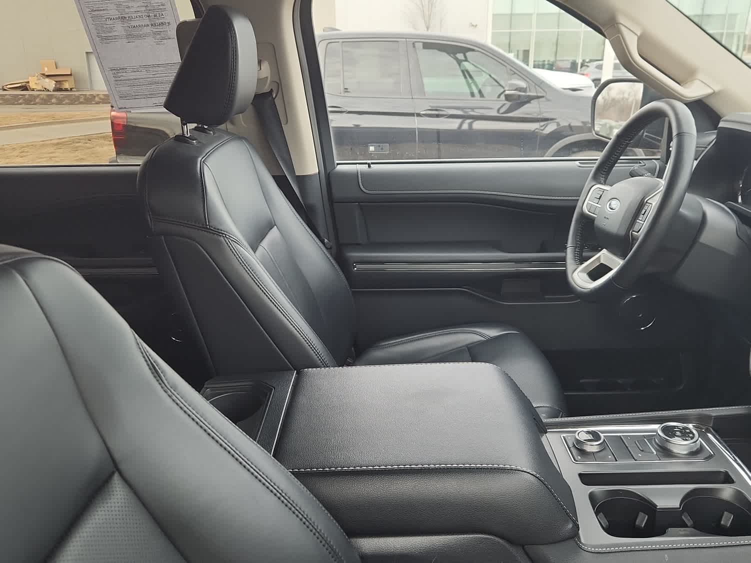 Thumbnail: 2024 Ford Expedition MAX - 10