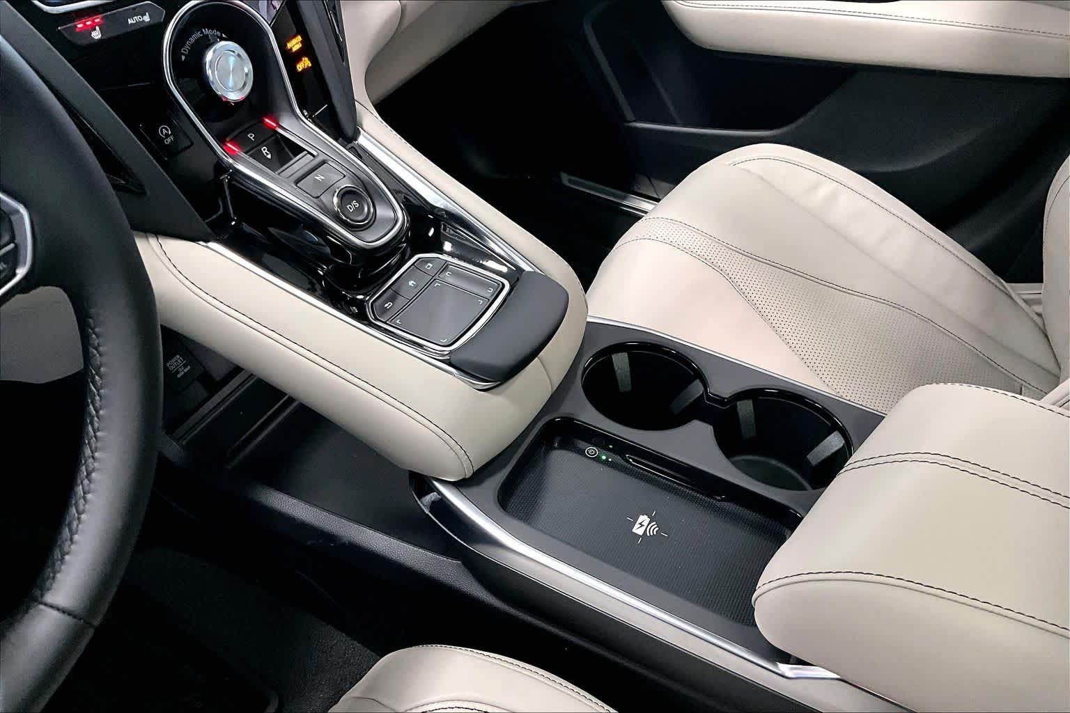 Thumbnail: 2026 Acura RDX - 16