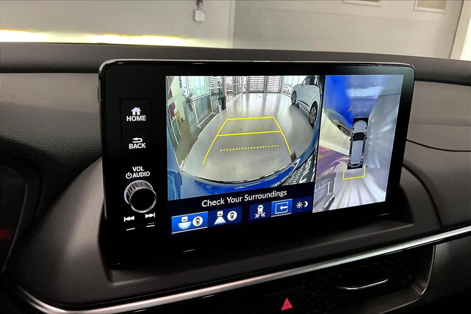 Thumbnail: 2025 Acura ADX - 24